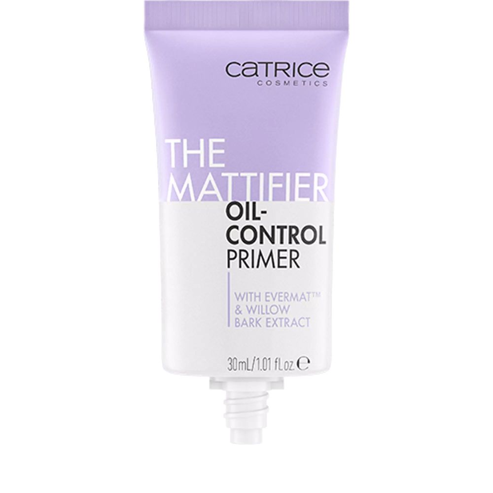 Tube mit Primer. Marke Catrice. Text: THE MATTIFIER OIL-CONTROL PRIMER. Mit Evermat & Willow Bark Extract. 30ml/1.01 fl.oz.