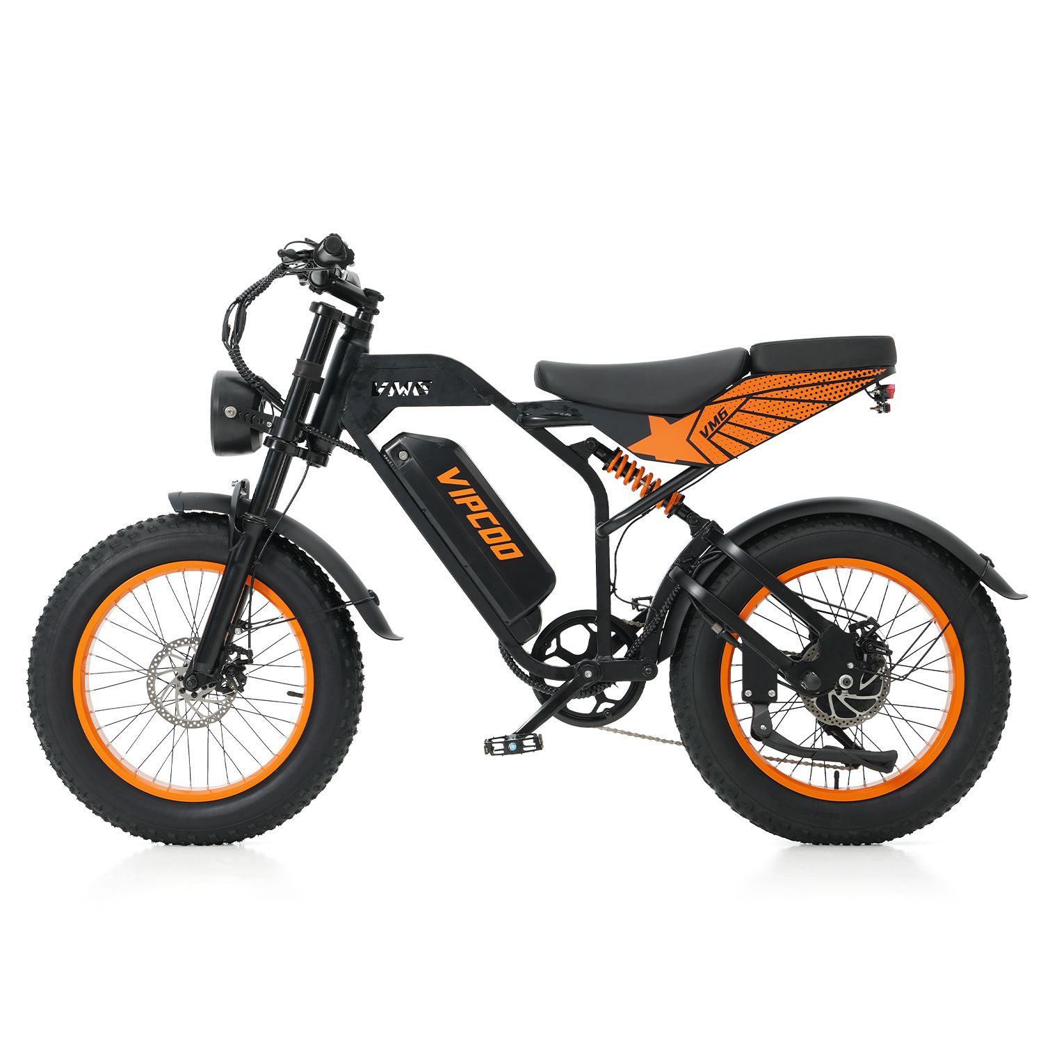 Schwarzes E-Bike mit orangefarbenen Felgen. Auf dem Rahmen steht VIPCOO. Das Modell ist VM6.
