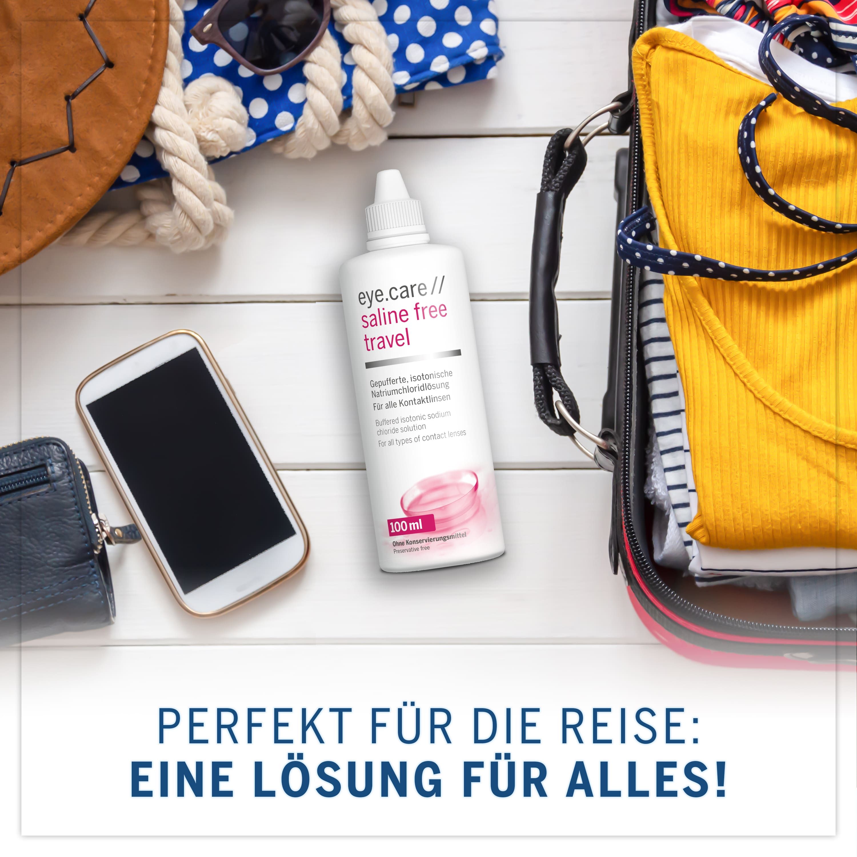 eye.care saline free travel Flasche neben Reiseutensilien. Text: Perfekt für die Reise: eine Lösung für alles!