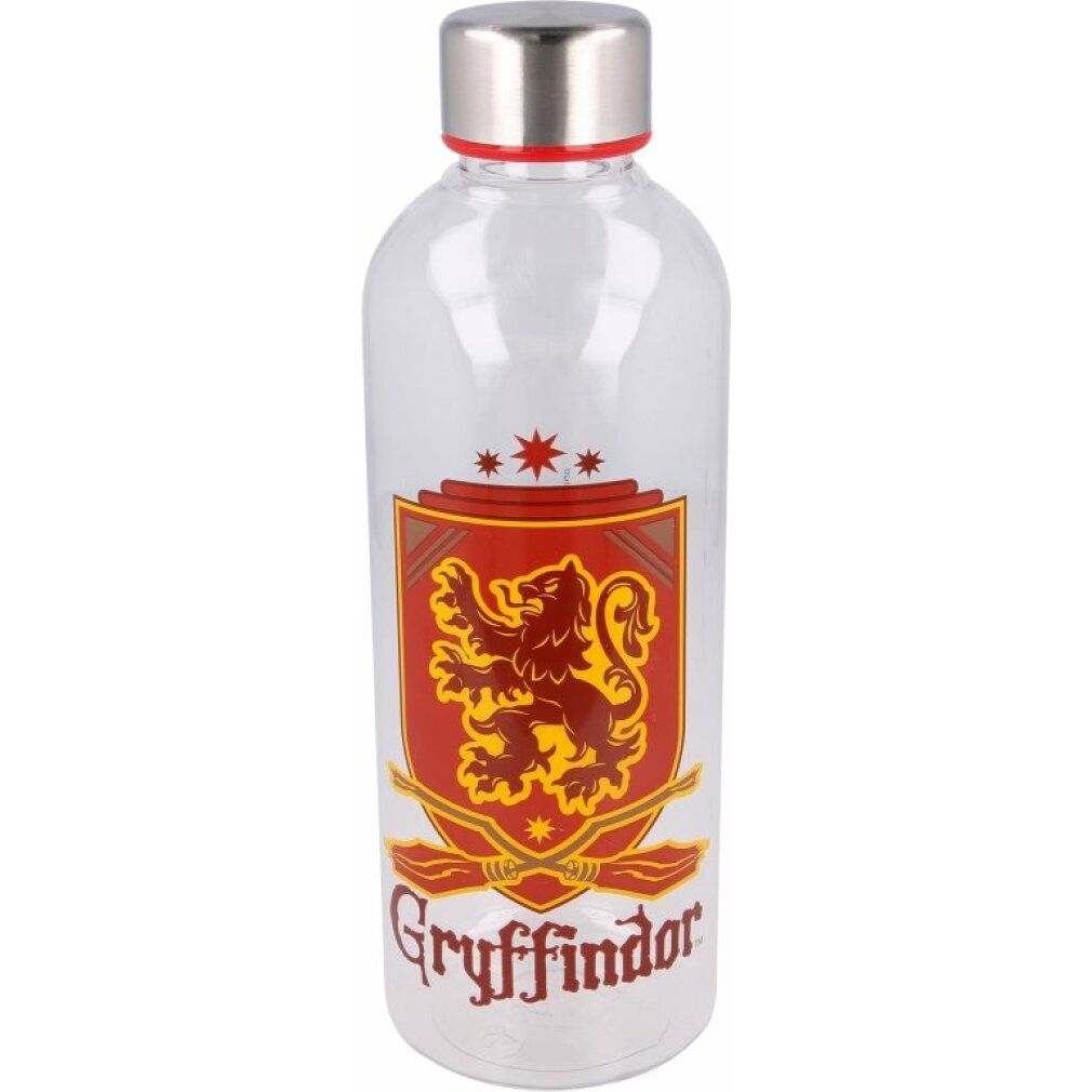 Transparente Trinkflasche mit Gryffindor-Wappen. Silberner Deckel, roter Rand. Rotes und goldenes Wappen mit Löwe und Schriftzug.