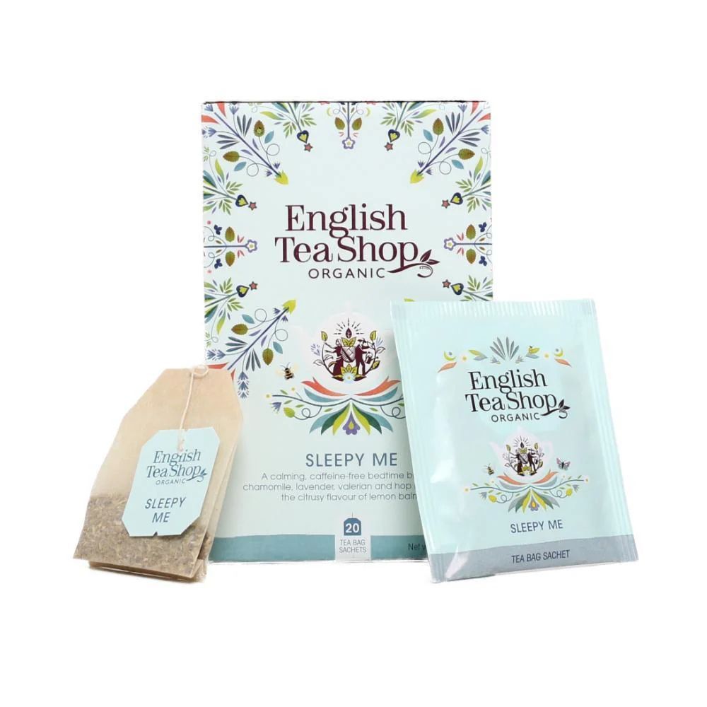 Verpackung mit Teebeutel und einzelnem Teebeutel. Text: English Tea Shop Organic, Sleepy Me, 20 Teebeutel.