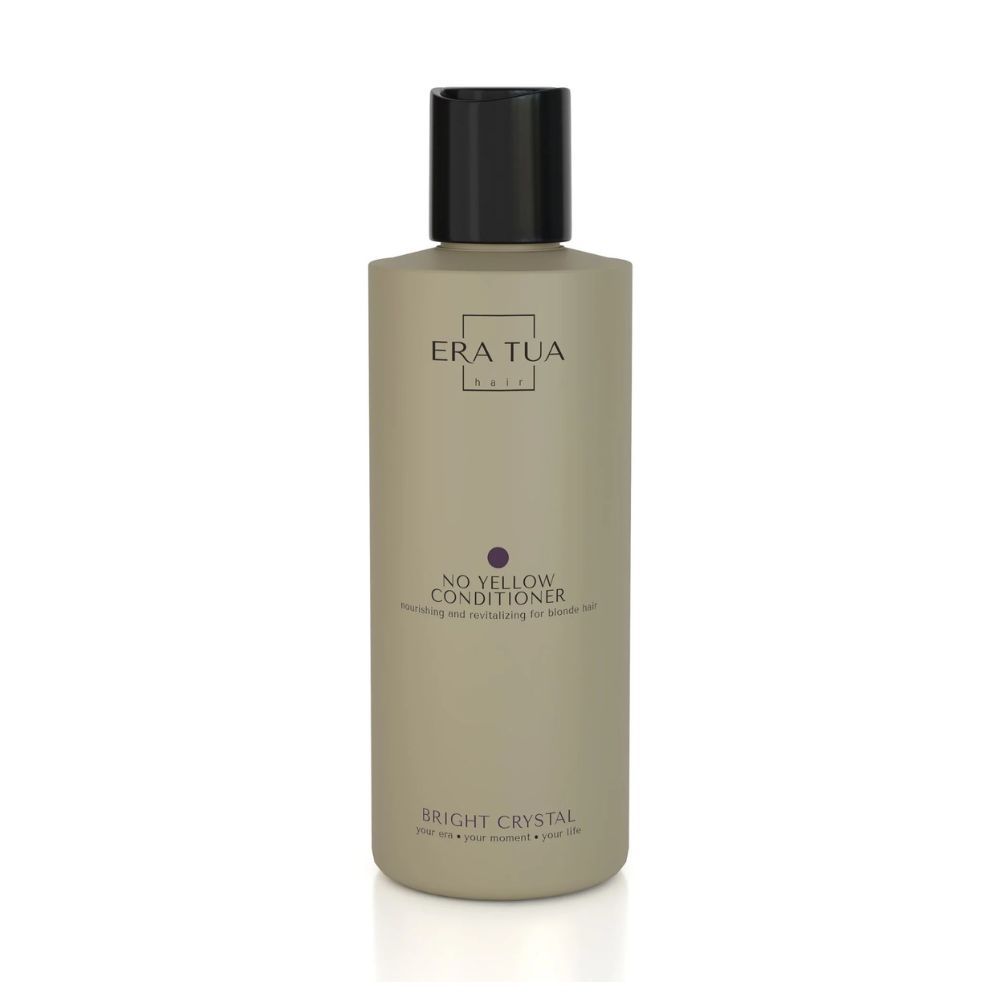 Beige Flasche mit schwarzem Deckel. Text: Era Tua, No Yellow Conditioner, Bright Crystal. Für blondes Haar.