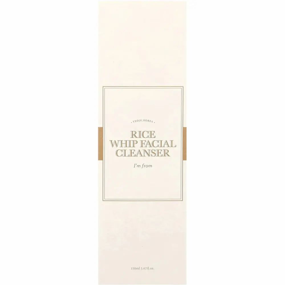 Weiße Verpackung mit Text: "RICE WHIP FACIAL CLEANSER" und "I'm from".