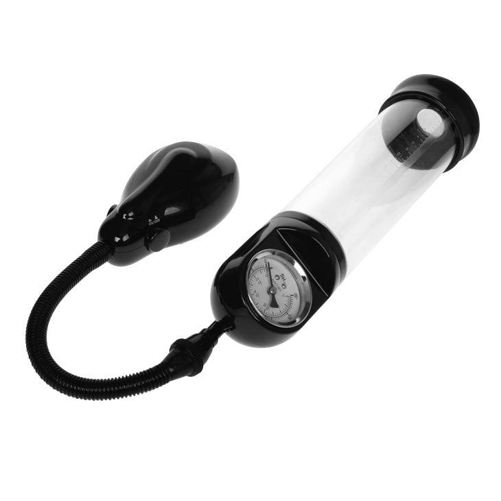 Zylinderförmiges Gerät mit schwarzem Griff, transparentem Zylinder und Manometer. Schwarzer Schlauch und Birne.