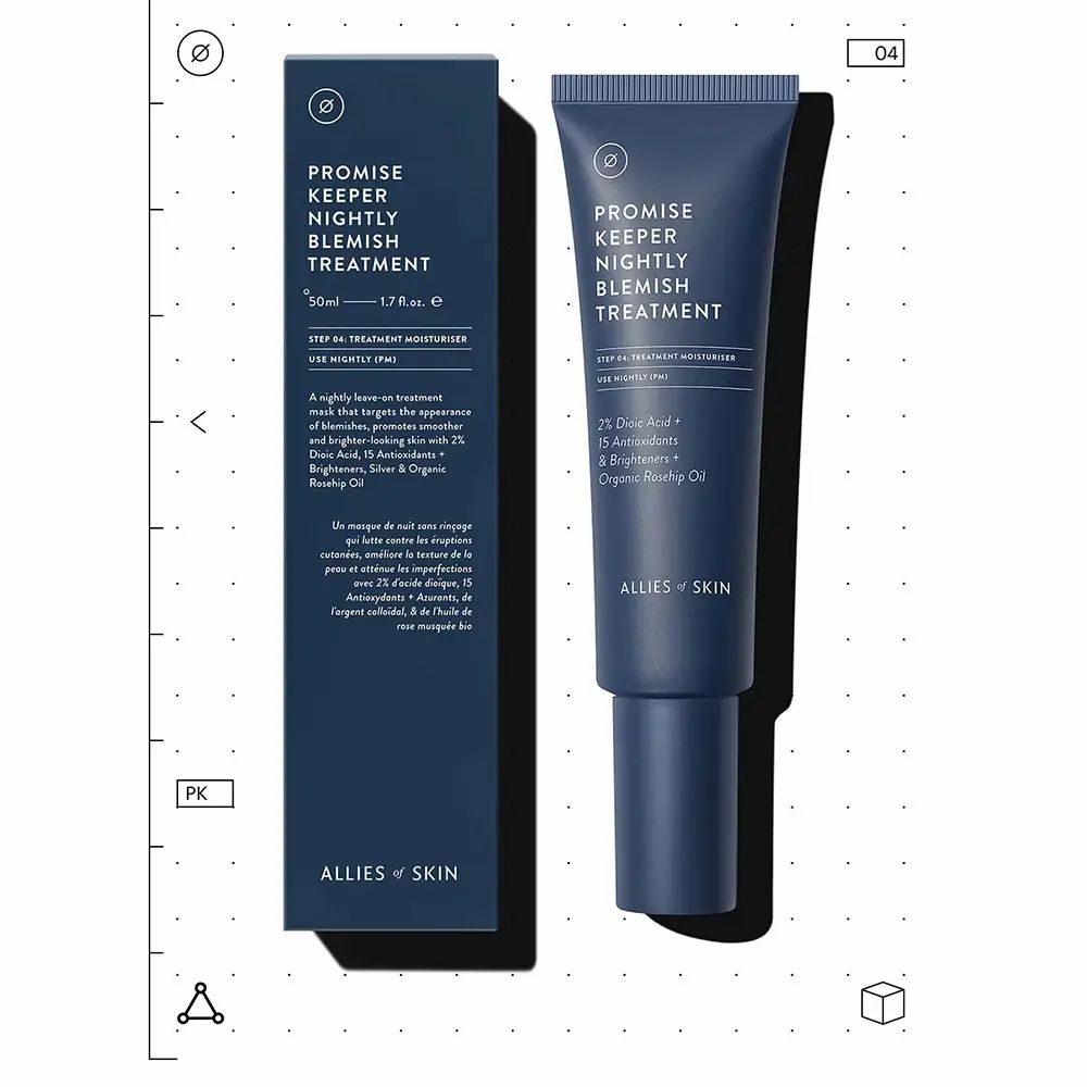 Blaue Tube und Schachtel mit Produktinformationen. Text: Promise Keeper Nightly Blemish Treatment.