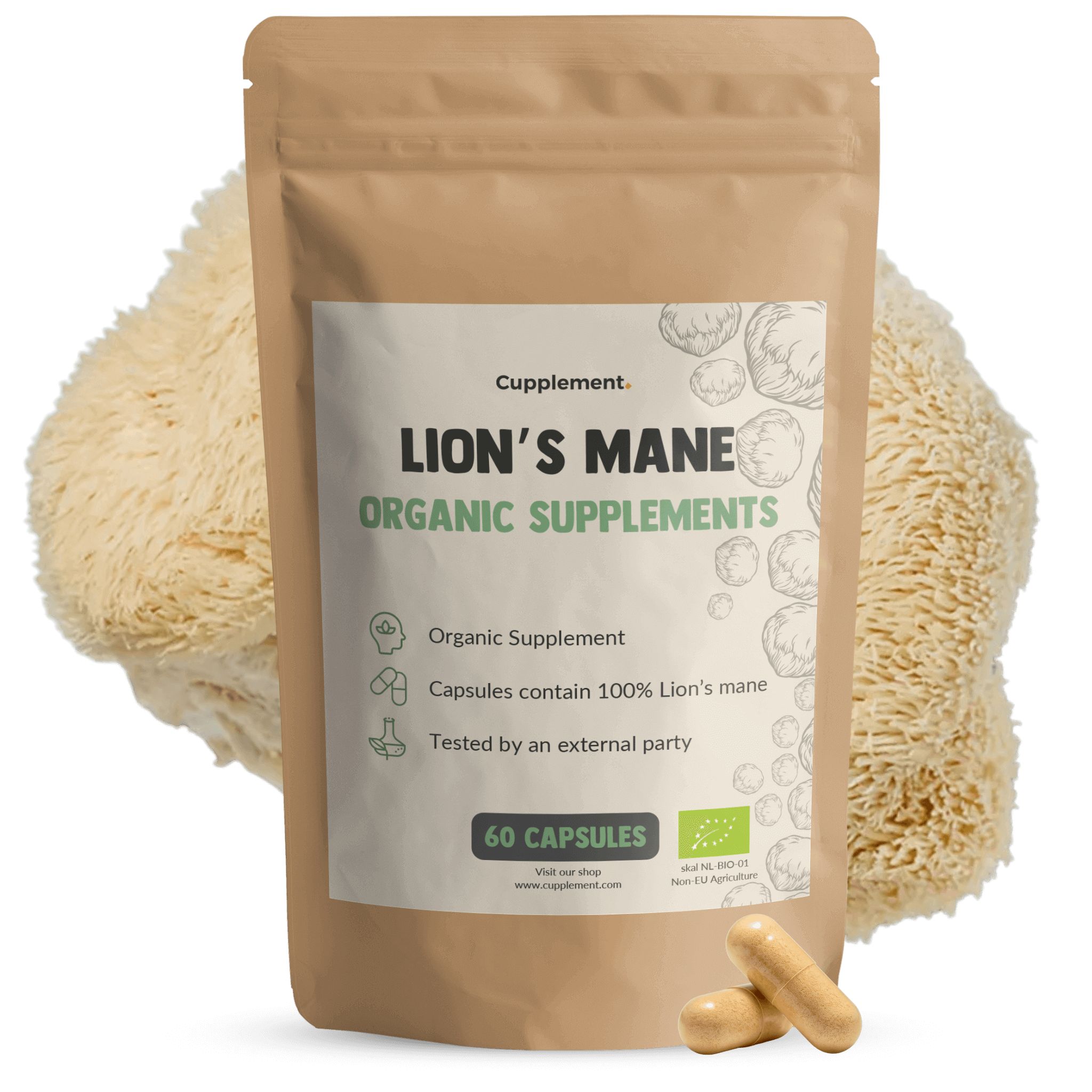 Beutel mit Kapseln. Aufschrift: Lion's Mane Organic Supplements. 60 Kapseln. Braune Kapseln liegen daneben. Löwenmähne im Hintergrund.