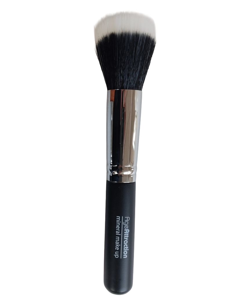 AGE ATTRACTION Mineralpuder Make Up Pinsel Finish