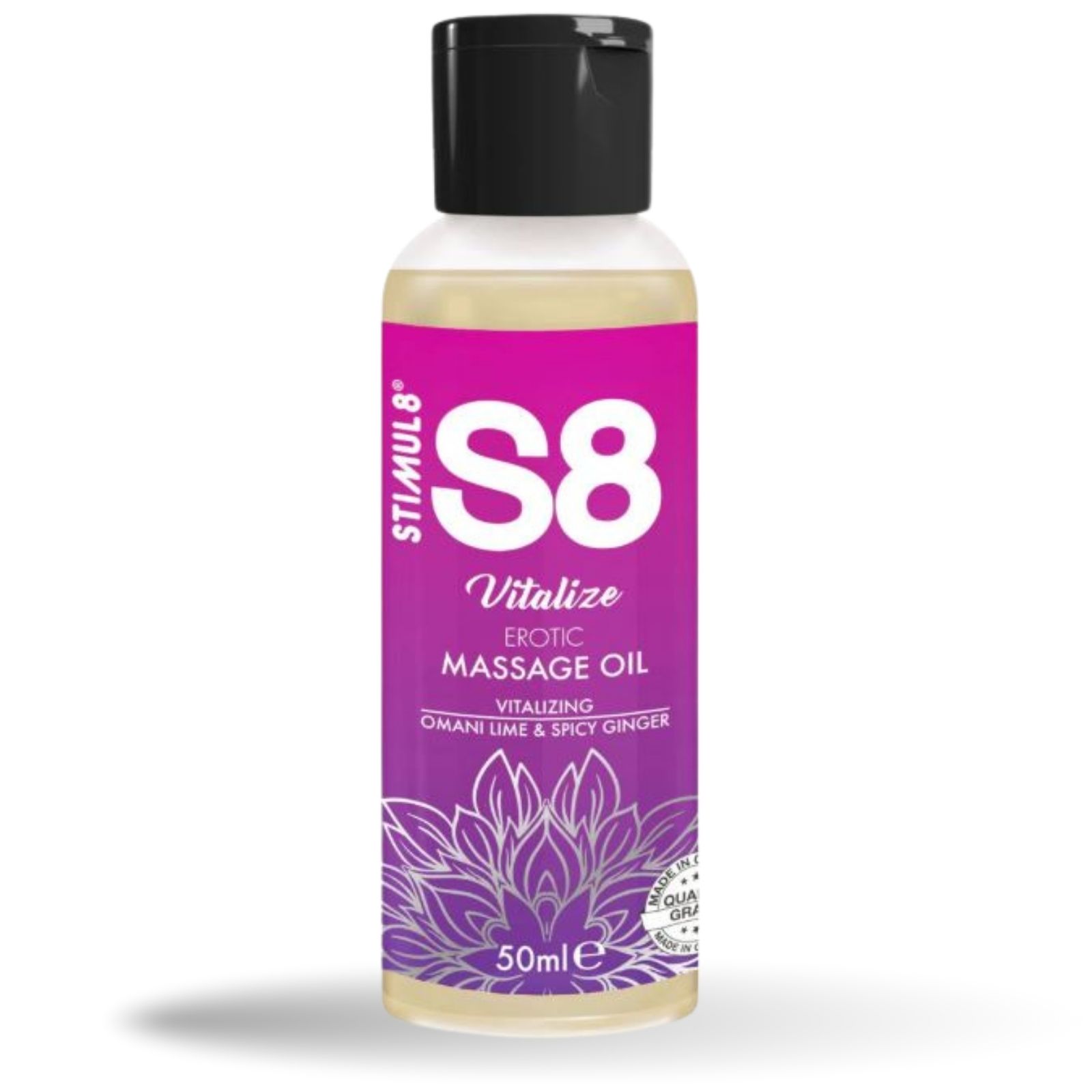 Massageöl-Flasche mit schwarzem Deckel. Aufschrift: S8 Vitalize Erotic Massage Oil. 50ml.