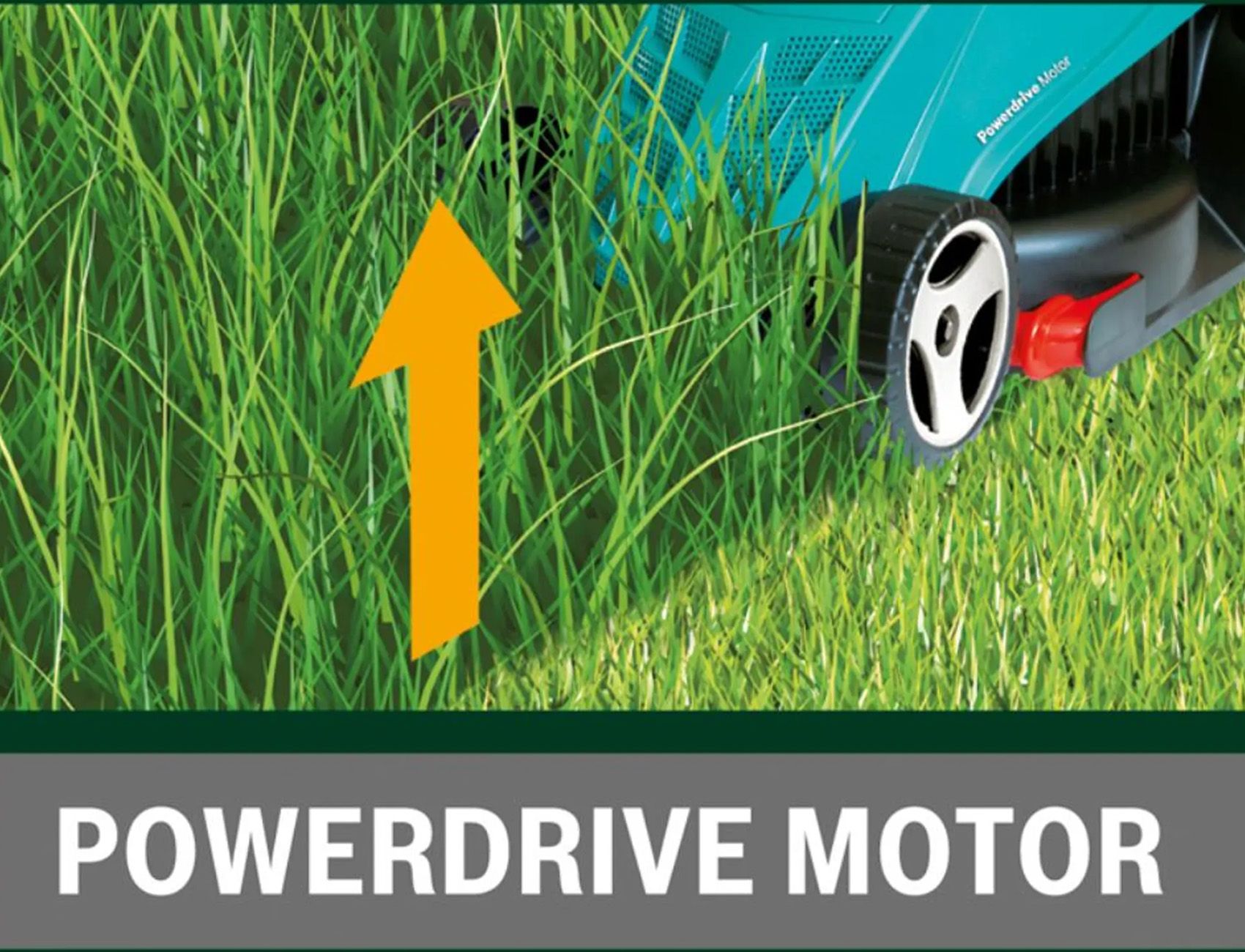 Ausschnitt eines Rasenmähers im Gras. Pfeil zeigt die Schnittrichtung. Text: POWERDRIVE MOTOR.
