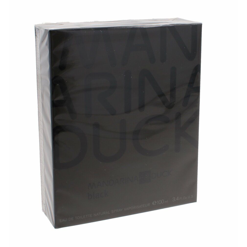 Schwarze Verpackung in Folie. Aufschrift: Mandarina Duck Black. Eau de Toilette.