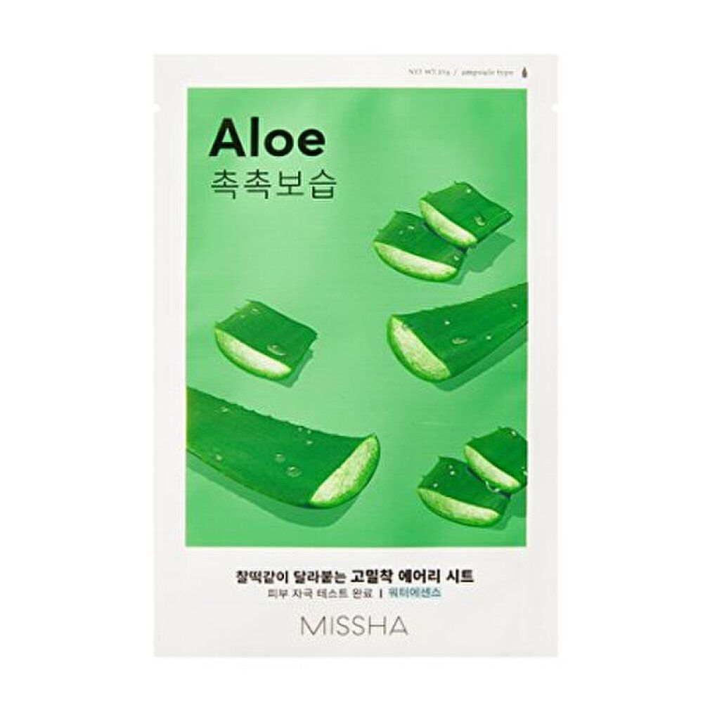 Verpackung mit Aloe-Vorderseite. Aloe-Blätter auf grünem Hintergrund. Text: Aloe, koreanische Schriftzeichen, MISSHA.
