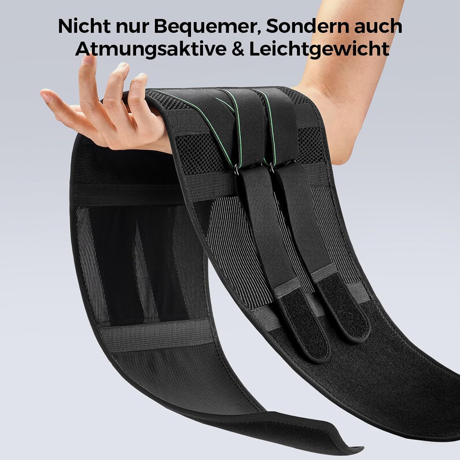 Mann und Frau tragen Haltungskorrektur-Gürtel, Pfeile zeigen auf Schultern und Rücken.