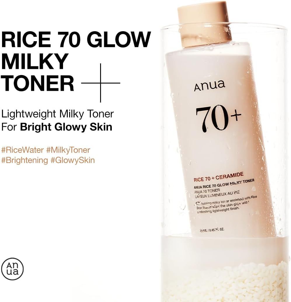 Anua 70+ Toner-Flasche in einem Glas. Text: Rice 70 Glow Milky Toner, Lightweight Milky Toner For Bright Glowy Skin.