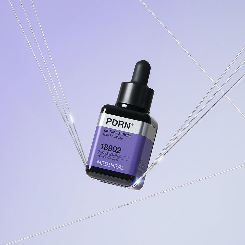 Serumflasche mit schwarzem Deckel. Aufschrift PDRN Lifting Serum with Squalane. Lila Etikett mit Text und Marke MEDIHEAL. Silberne Linien.