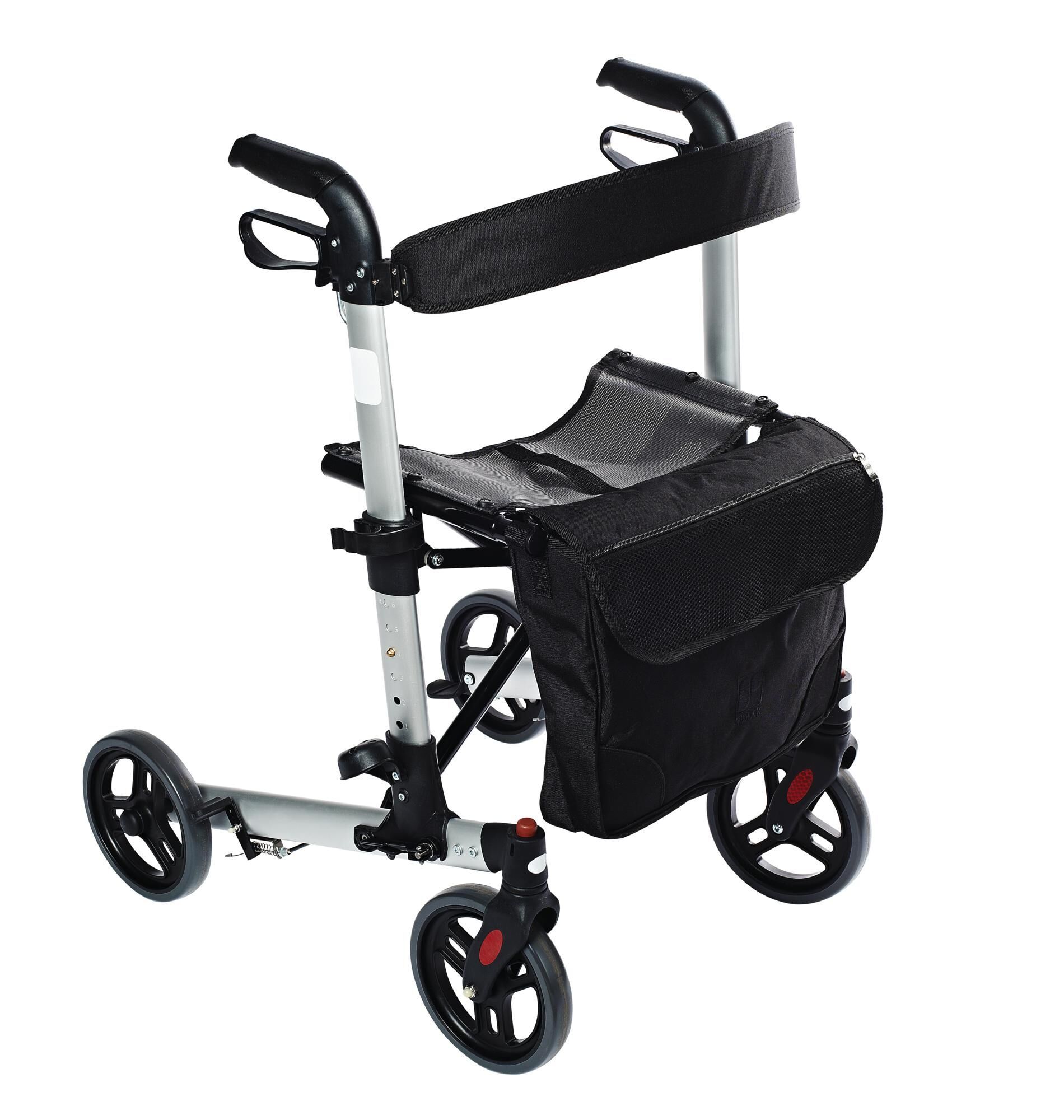 Rollator mit Sitz, Rückenlehne und Tasche. Silbernes Gestell, schwarze Räder und Sitzfläche.