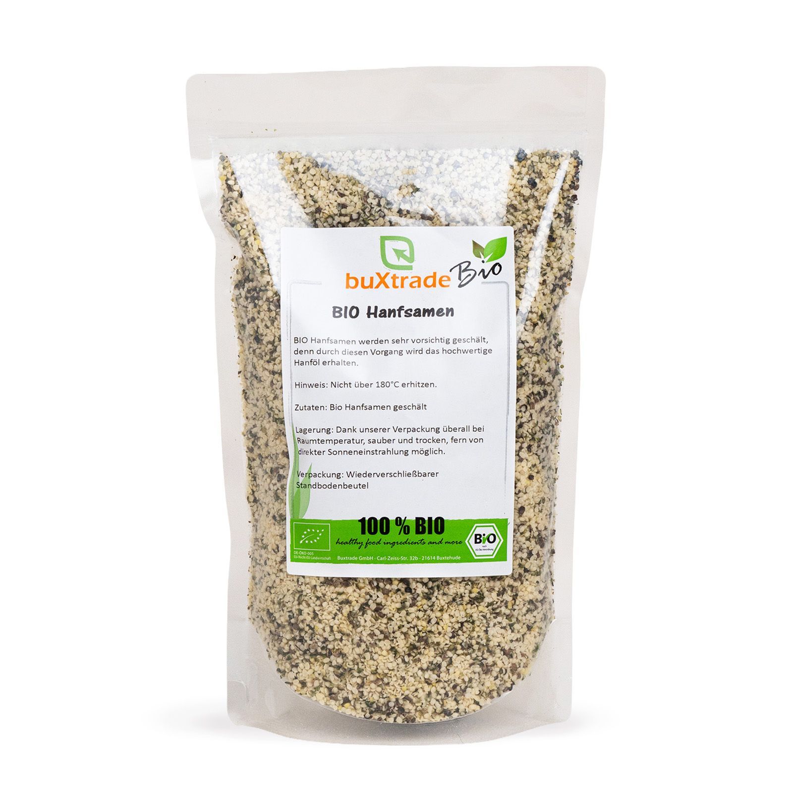 Verpackung mit geschälten Hanfsamen. Marke buXtrade Bio. Text auf der Verpackung. 100% BIO-Siegel.