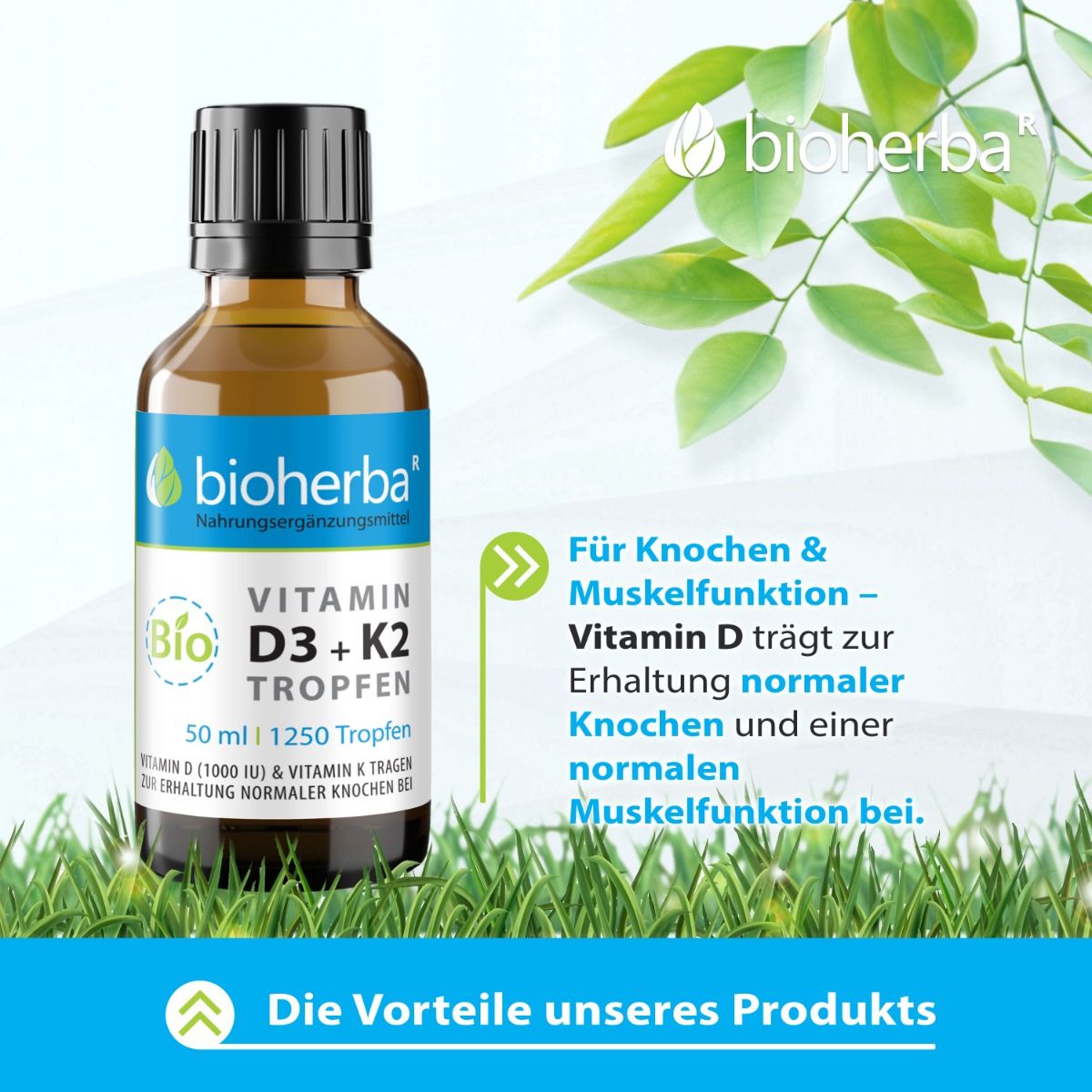 Braune Glasflasche mit schwarzem Deckel. Aufschrift: Bioherba Vitamin D3 + K2 Tropfen. Hintergrund: grünes Gras und Blätter.