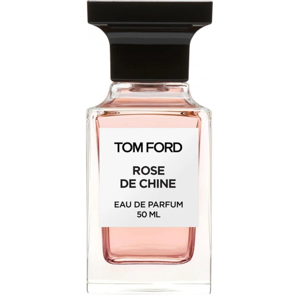 Parfümflakon mit weißem Etikett. Aufschrift: TOM FORD, ROSE DE CHINE, Eau de Parfum, 50 ML. Transparenter Flakon, schwarzer Verschluss.