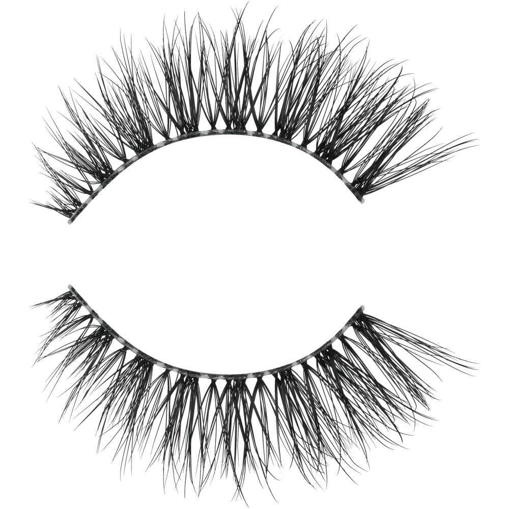 Künstliche Wimpern. Schwarze, synthetische Fasern, gebogen und an einem transparenten Band befestigt. Detailaufnahme.