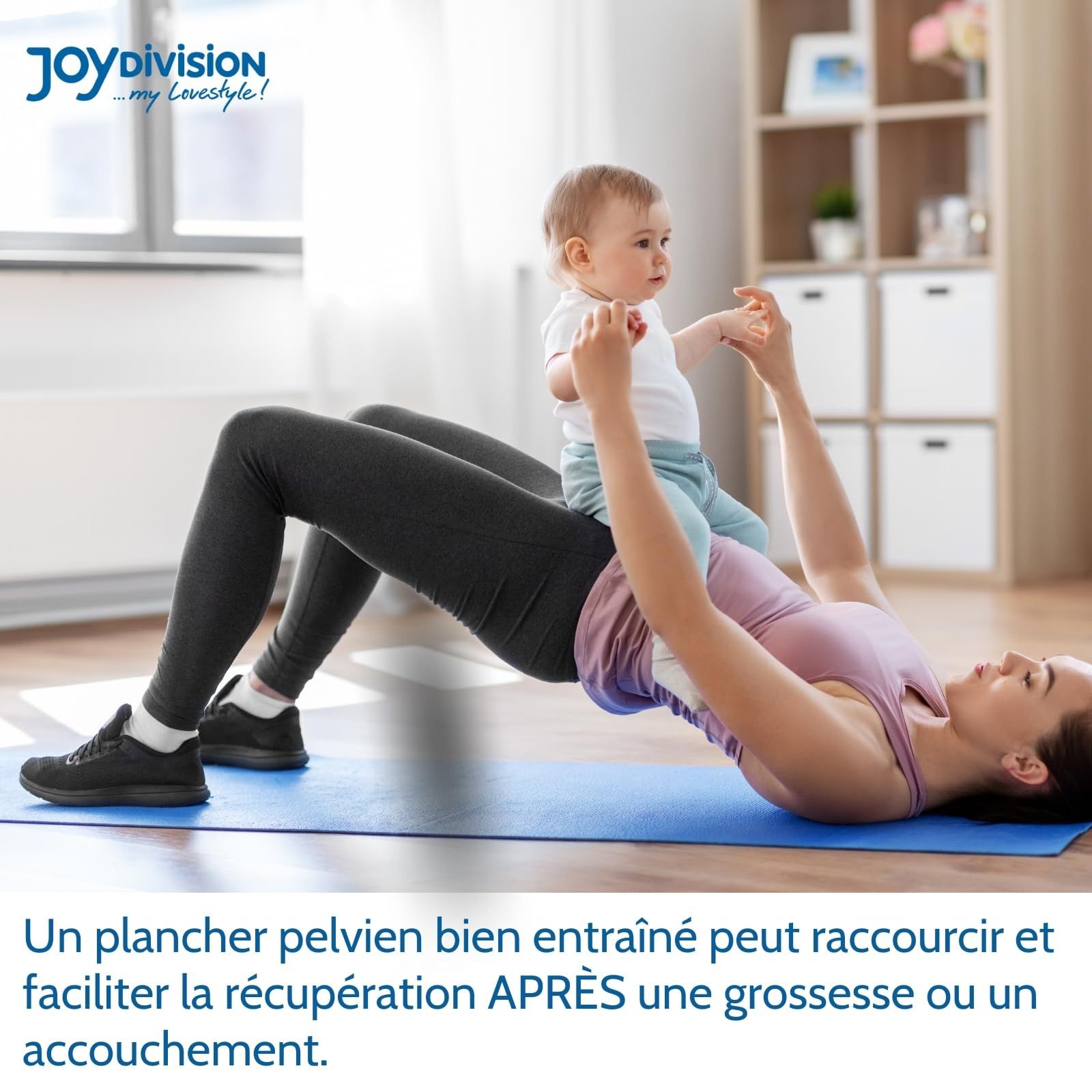 Frau macht Beckenheben mit Baby auf dem Bauch. Text über Beckenbodentraining nach der Geburt.