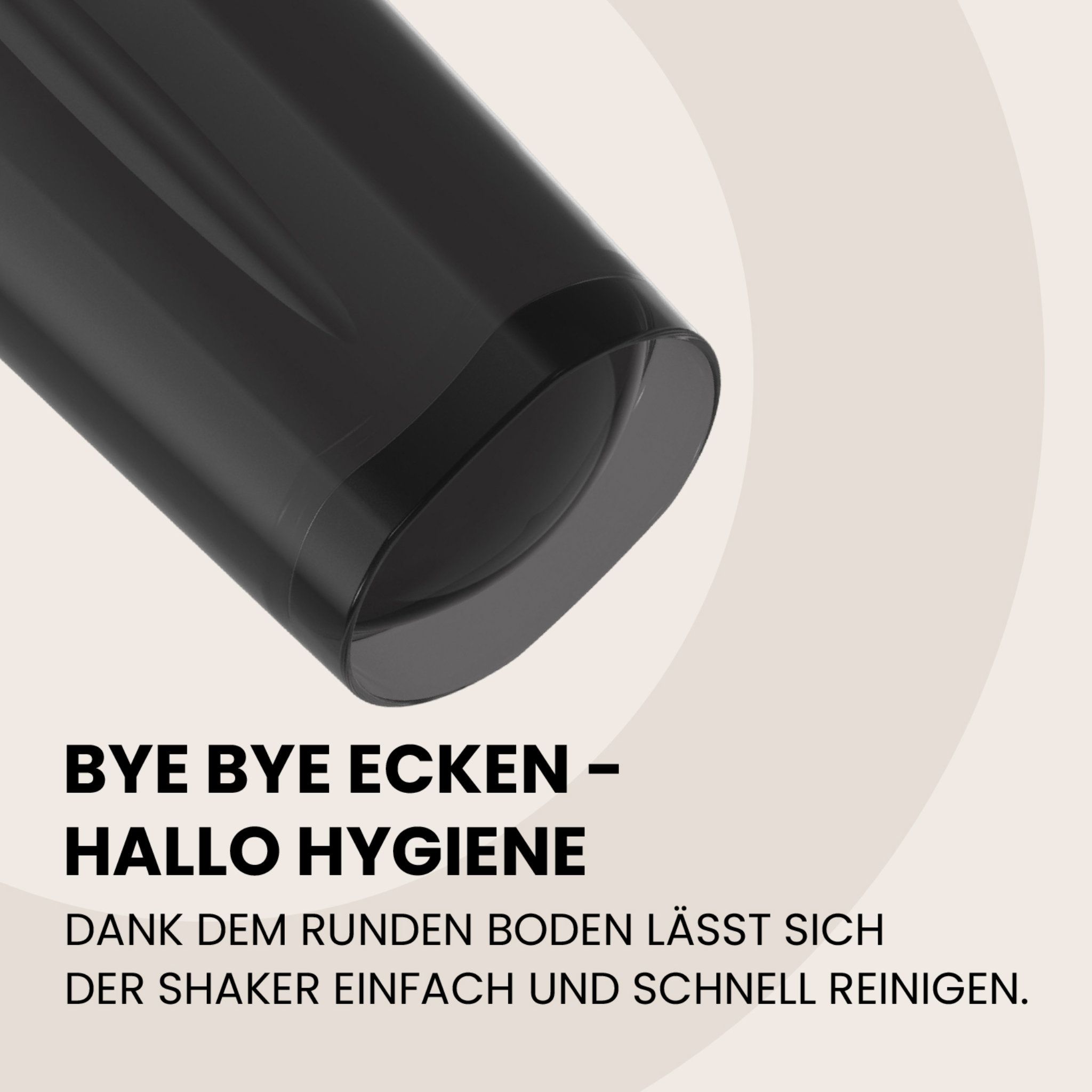 Schwarzer Shaker mit rundem Boden. Text: Bye Bye Ecken - Hallo Hygiene. Einfache Reinigung. FSA Nutrition Logo.