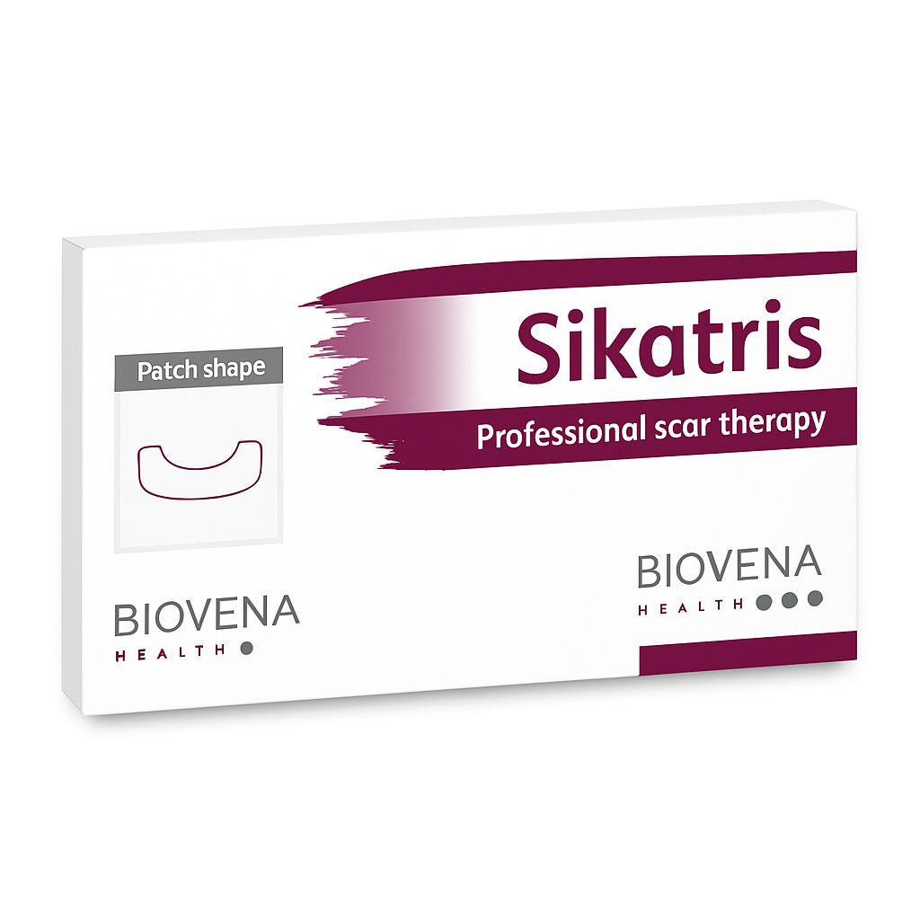 Weiße Verpackung mit Produktabbildung. Text: Sikatris, Professional scar therapy. Logo: Biovena Health.