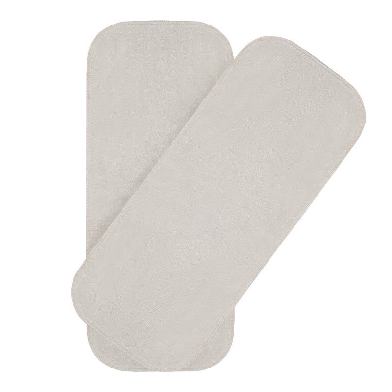 Zwei helle, rechteckige Stoffeinlagen mit abgerundeten Ecken, leicht überlappend.