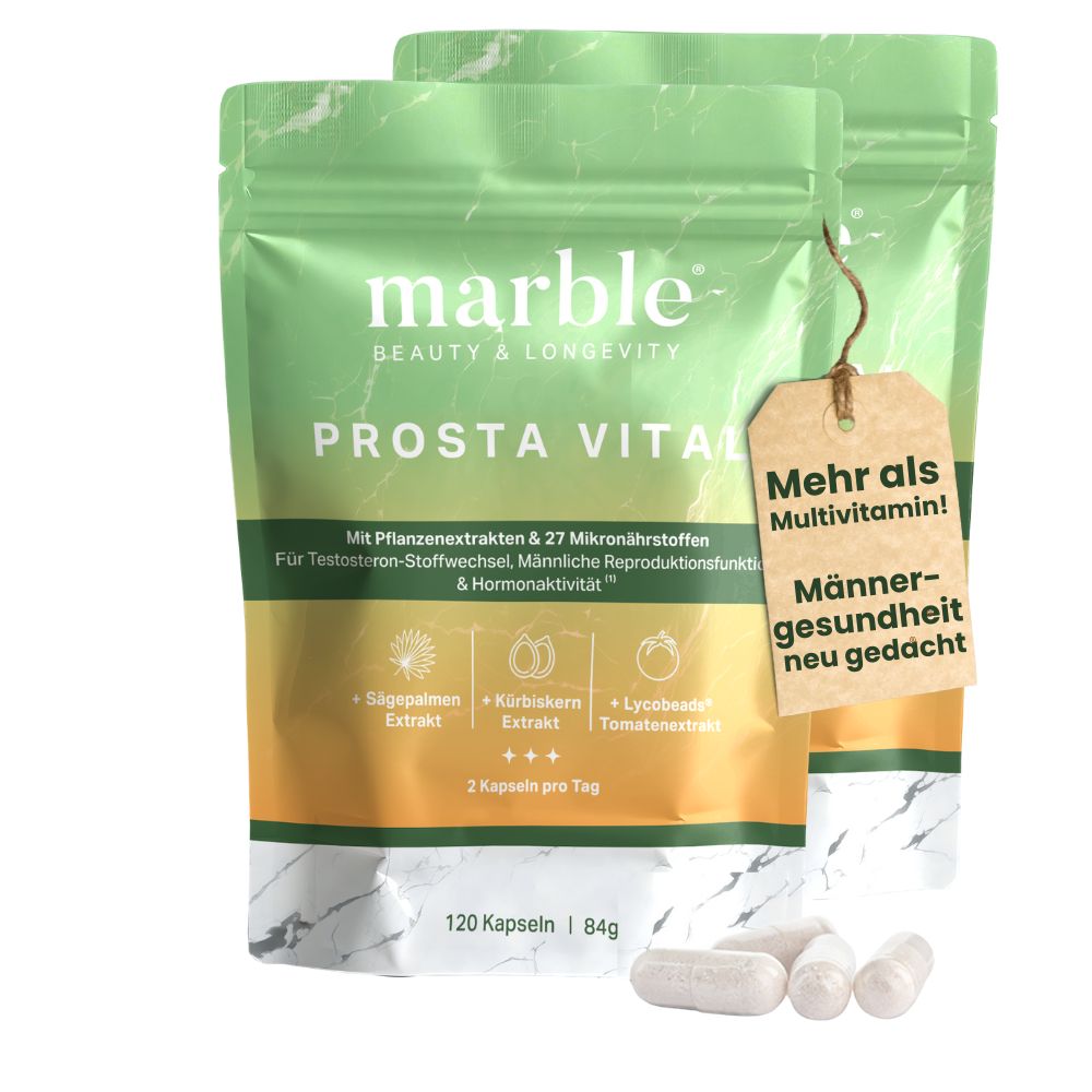 Zwei grüne Beutel mit Kapseln. Text: marble Prosta Vital. Mehr als Multivitamin! Männergesundheit neu gedacht. 120 Kapseln.