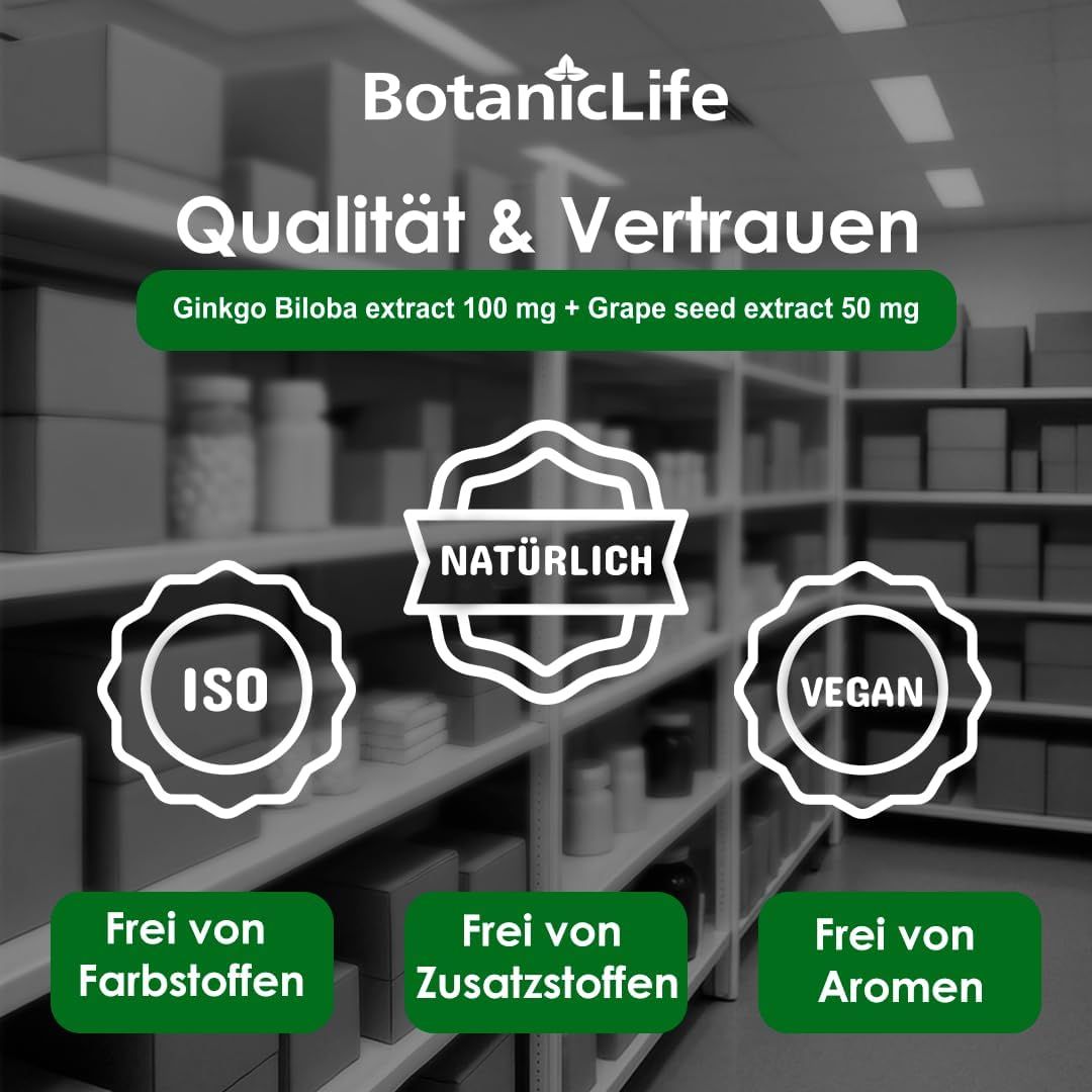 Lagerregale mit Produkten. Logos: ISO, natürlich, vegan. Text: Frei von Farbstoffen, Zusatzstoffen, Aromen. BotanicLife-Logo.
