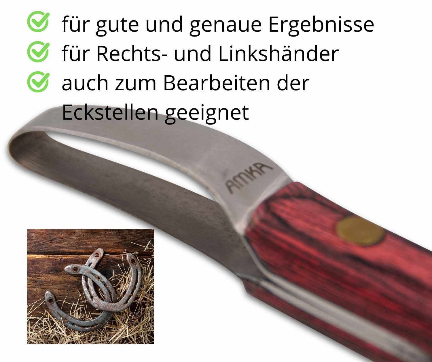 Hufmesser mit rotem Holzgriff. Metallklinge mit AMKA-Logo. Hufeisen im Hintergrund. Text: AMKA.