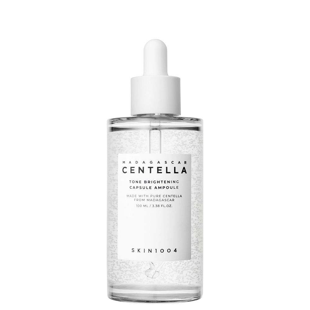 Madagascar Centella Tone Brightening Capsule Ampoule in Glasflasche mit Pipette.