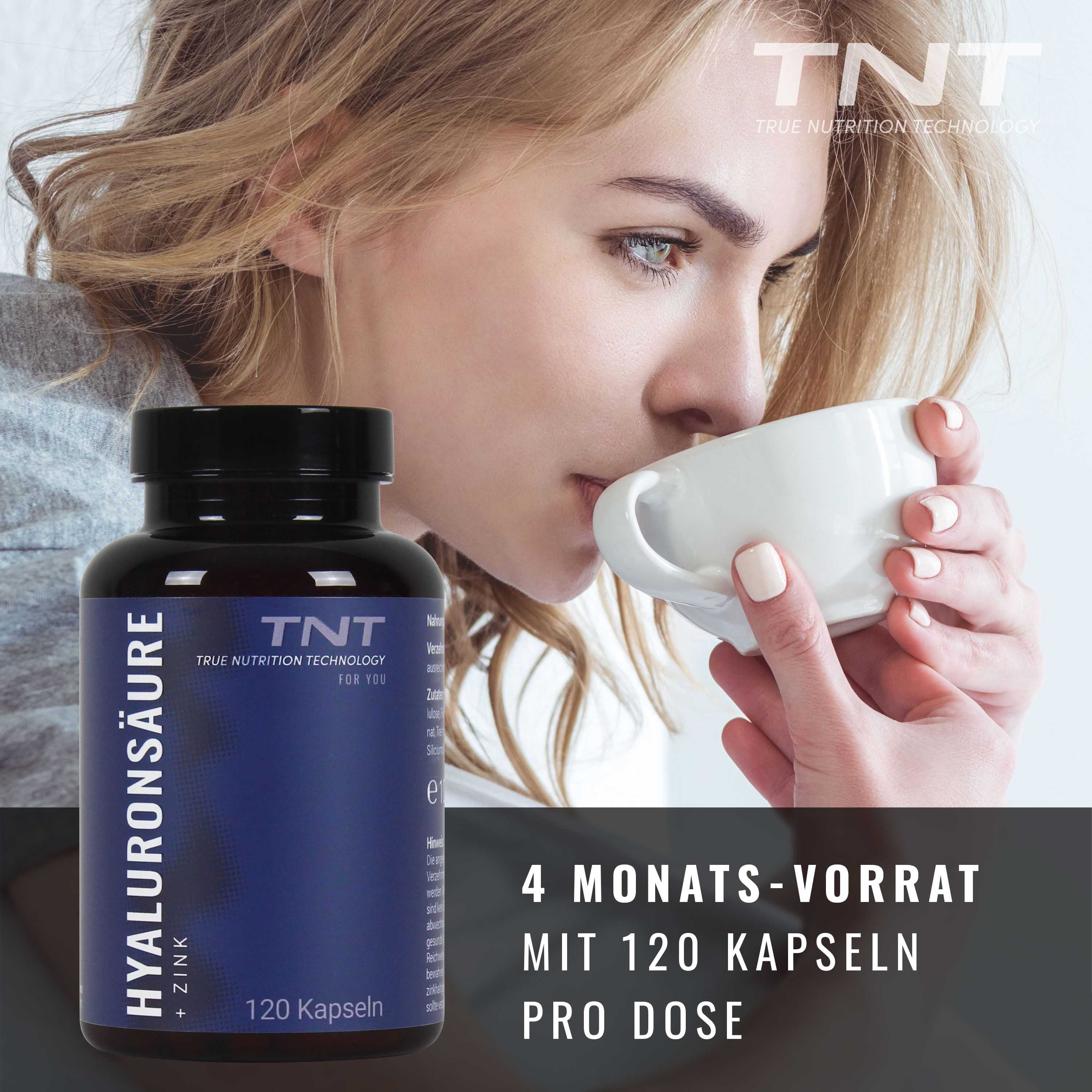 Flasche mit Kapseln. Aufschrift: Hyaluronsäure + Zink. 120 Kapseln. Frau trinkt Kaffee. Text: 4 Monats-Vorrat mit 120 Kapseln pro Dose.