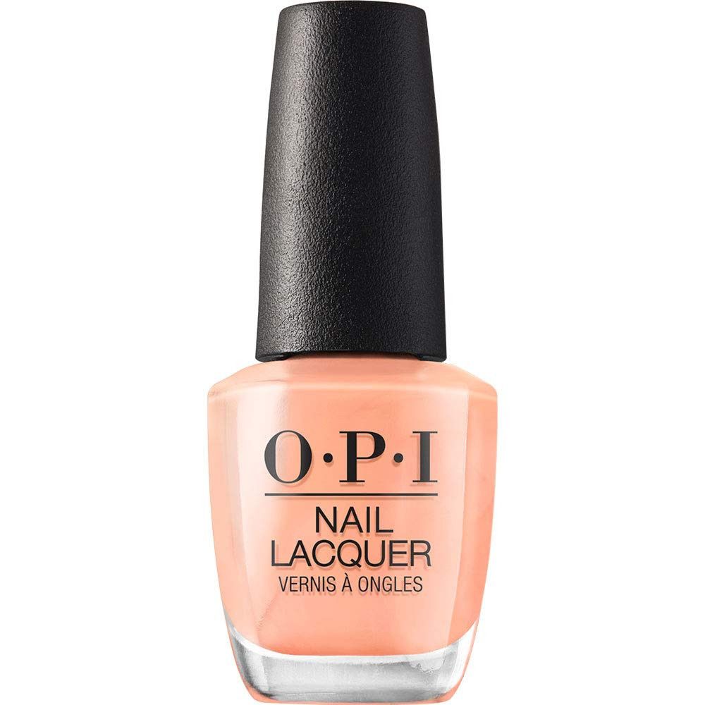 OPI Nagellack-Fläschchen. Pfirsichfarbener Lack, schwarzer Deckel. Produktname und Marke sichtbar.