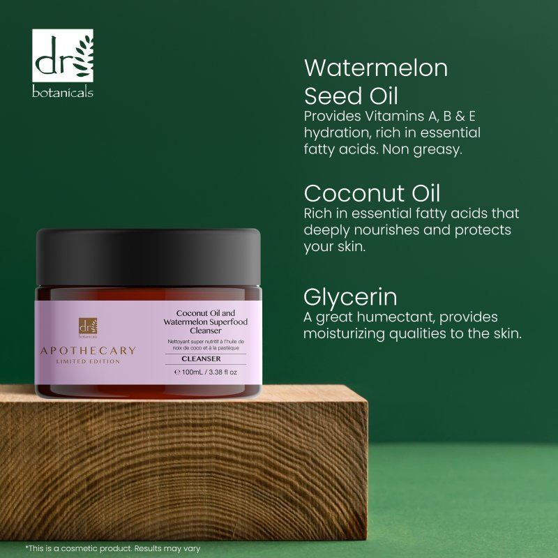 Dr. Botanicals Cleanser mit Kokosöl und Wassermelone, auf Holzblock präsentiert.