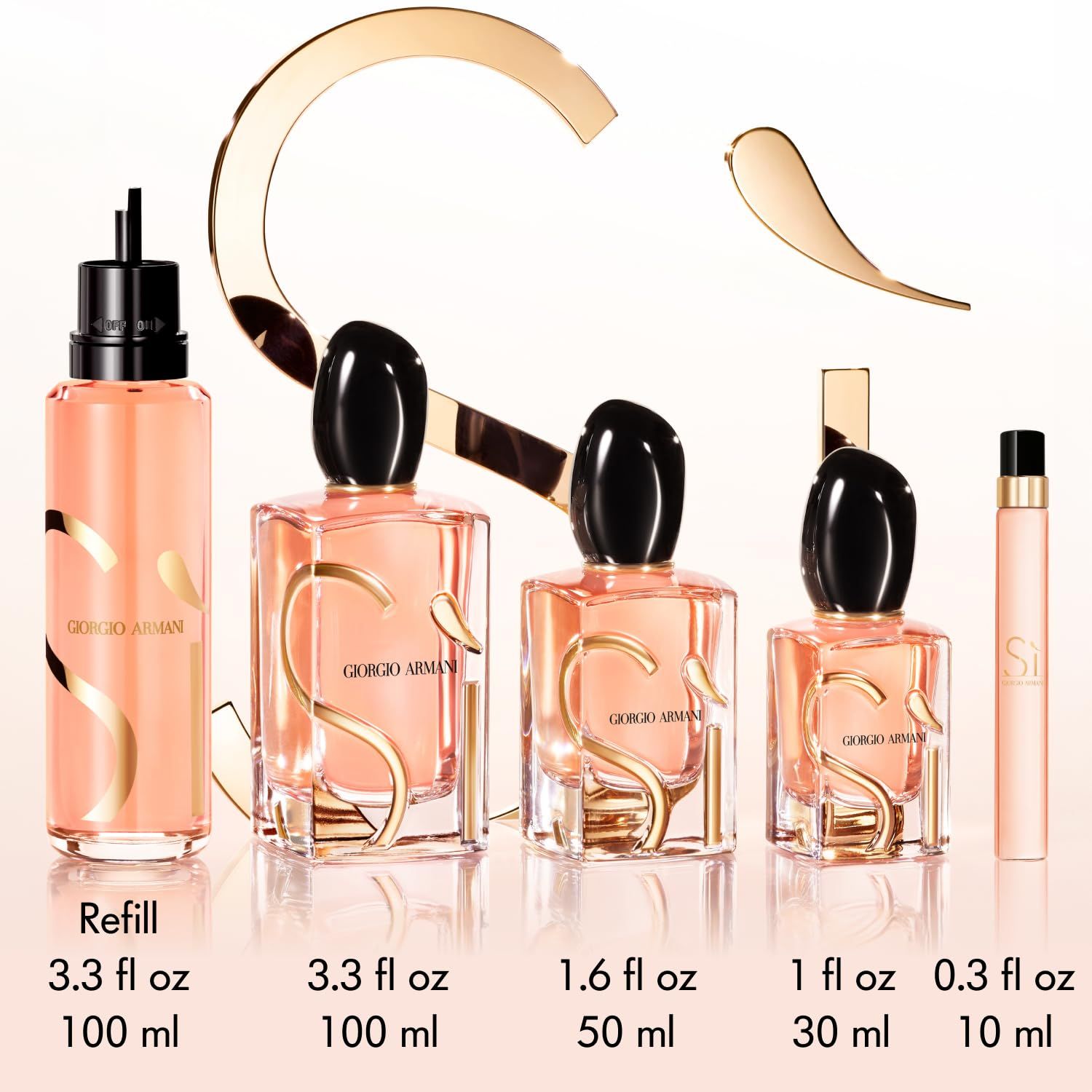 Giorgio Armani Si Eau de Parfum Intense. Verschiedene Flakongrößen und Refill. Goldfarbenes Logo und Schriftzug. Größenangaben.