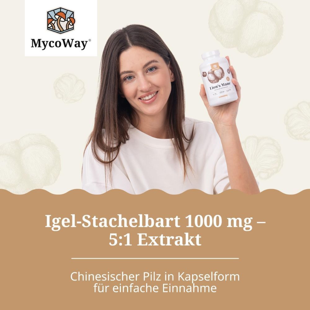 Frau hält Flasche mit Lion's Mane. Text: Igel-Stachelbart 1000 mg - 5:1 Extrakt. Marke: MycoWay.
