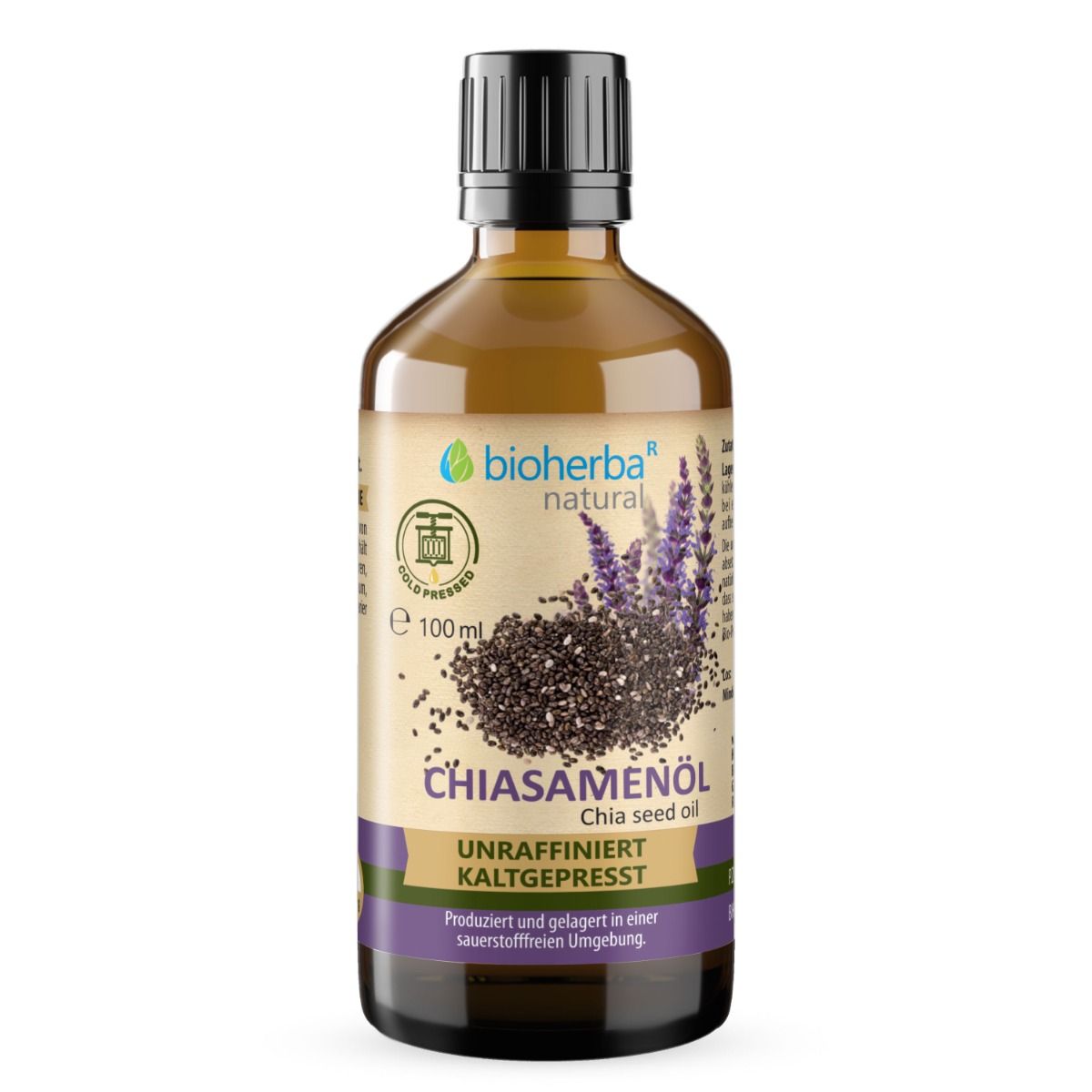 Braune Glasflasche mit schwarzem Deckel. Etikett mit Bioherba Chia-Samenöl, kaltgepresst. Abbildung von Chiasamen und Lavendel.