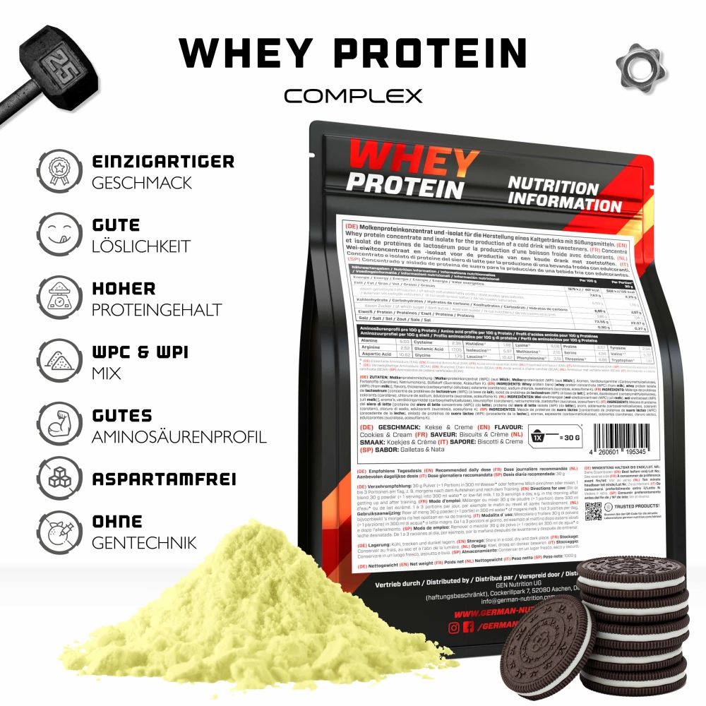 Beutel mit Whey Protein Komplex. Enthält Informationen zu Geschmack, Löslichkeit, Proteingehalt und Inhaltsstoffen. Mit Keksen.