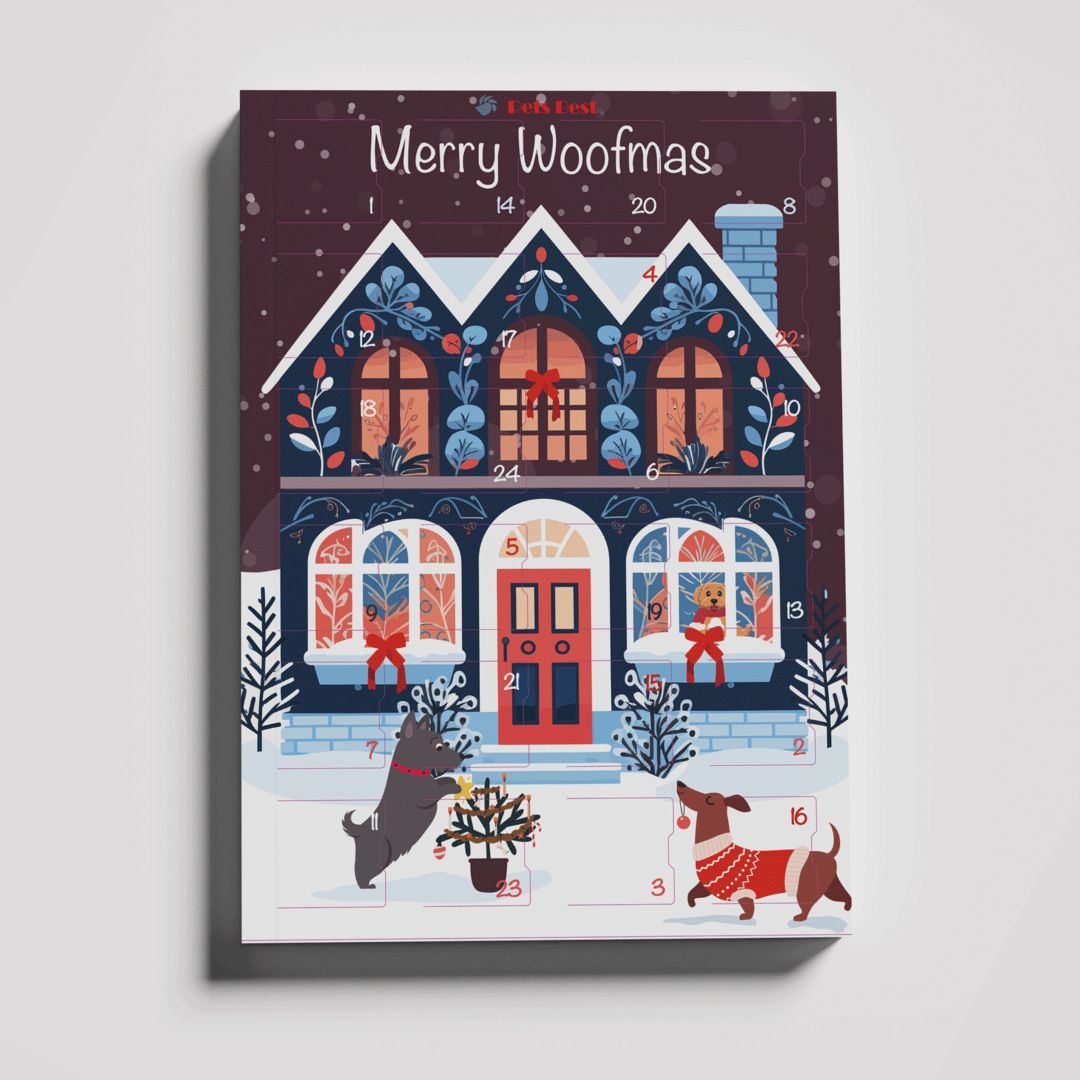 Adventskalender "Cozy Dog House". Haus-Illustration mit Hunden, Schnee und "Merry Woofmas" Schriftzug. Pets Best Logo oben.