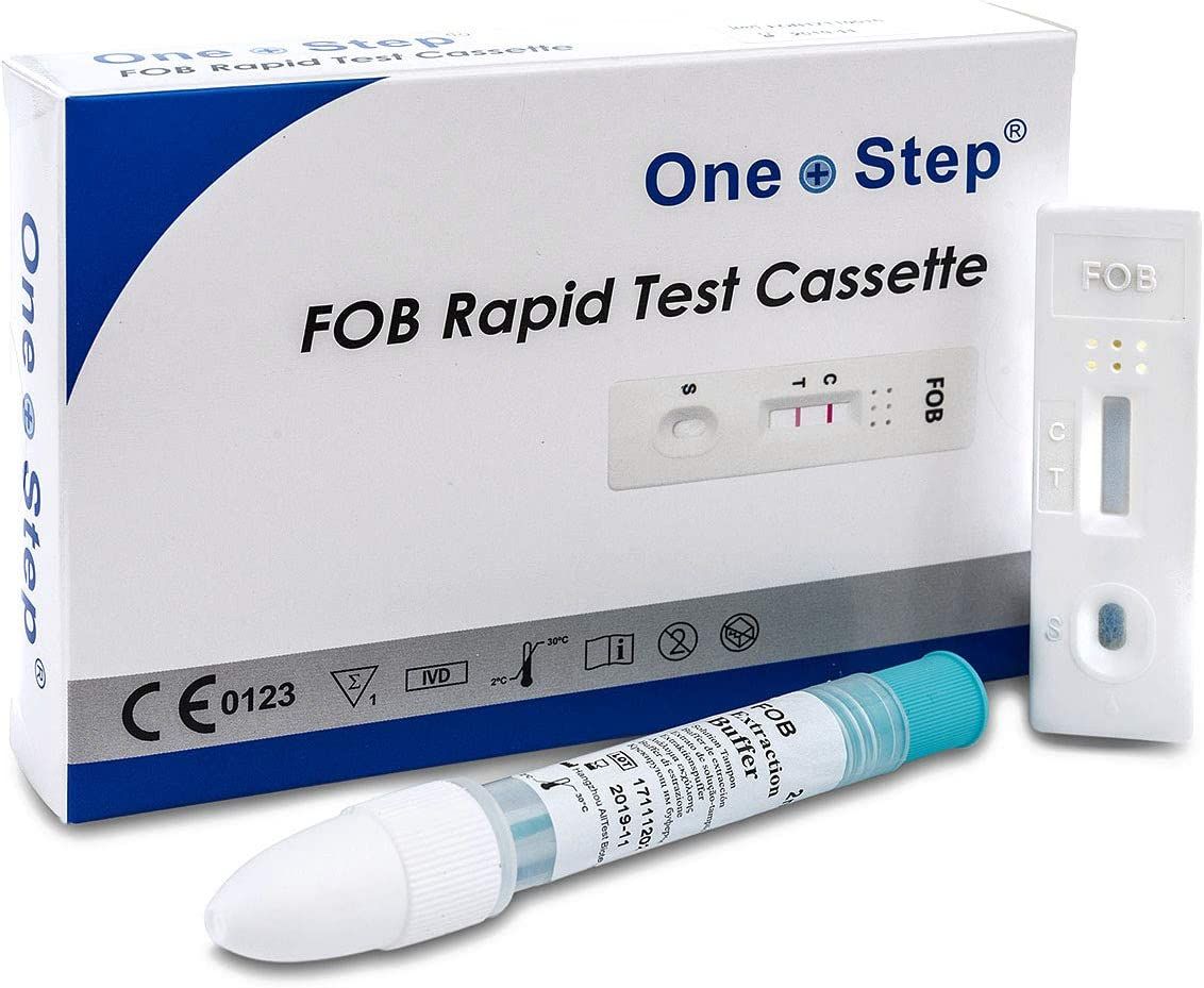 Testkassette, Teststreifen und Extraktionsröhrchen. Verpackung mit Aufschrift "One+Step FOB Rapid Test Cassette". CE-Kennzeichnung.
