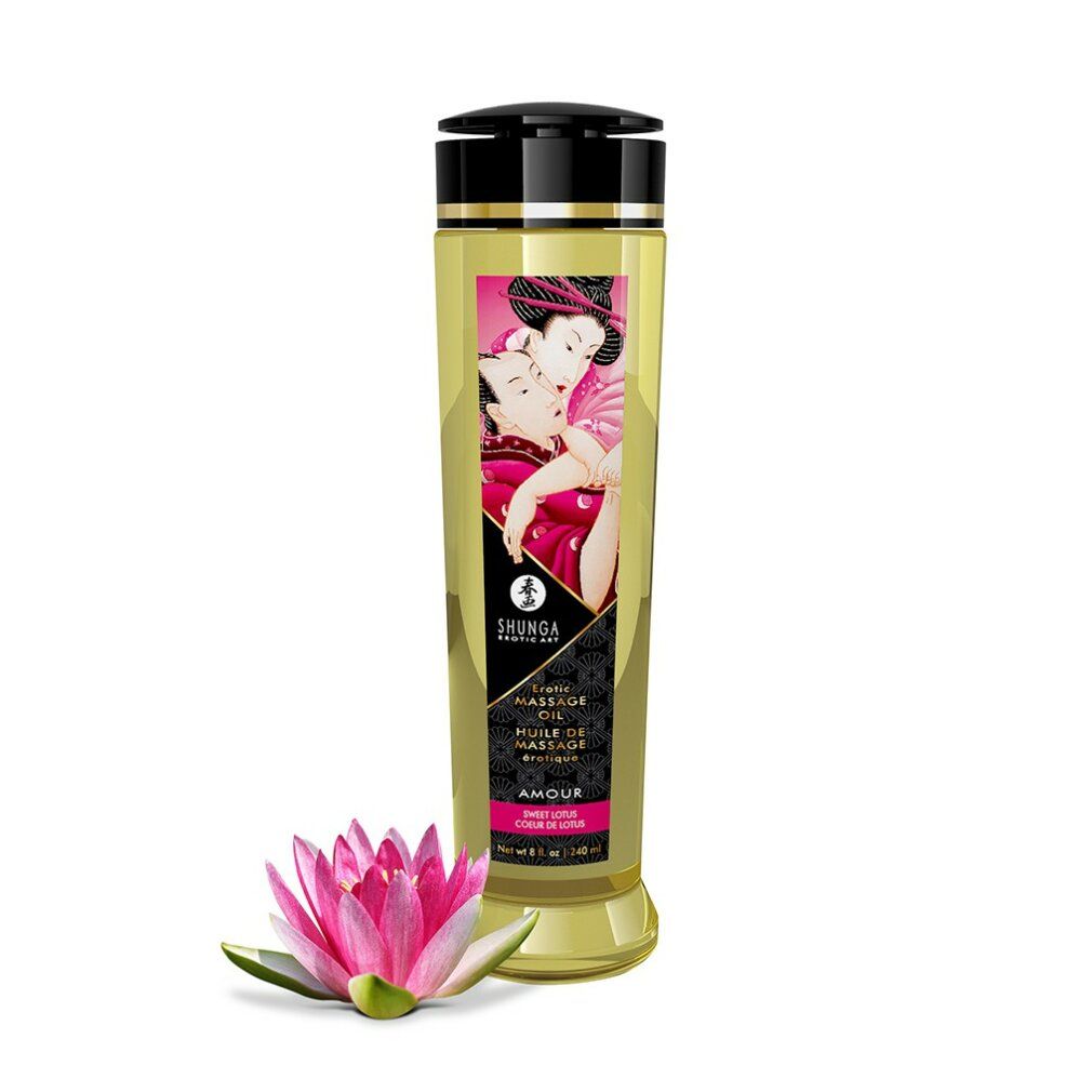Massageölflasche mit Lotusblüte. Das Etikett zeigt ein Paar und den Produktnamen.