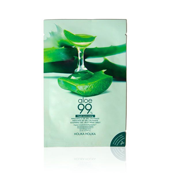 Gesichtsmaske mit Aloe Vera 99% auf Verpackung. Aloe Vera-Illustration. Marke: Holika Holika. Text: Fresh moisturizing.