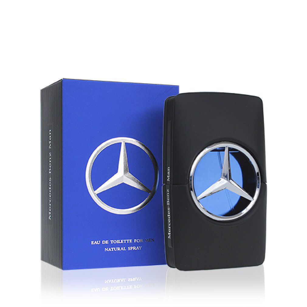 Blau-schwarze Verpackung mit Flakon. Mercedes-Benz Logo. Text: Mercedes-Benz Man, Eau de Toilette for Men, Natural Spray.