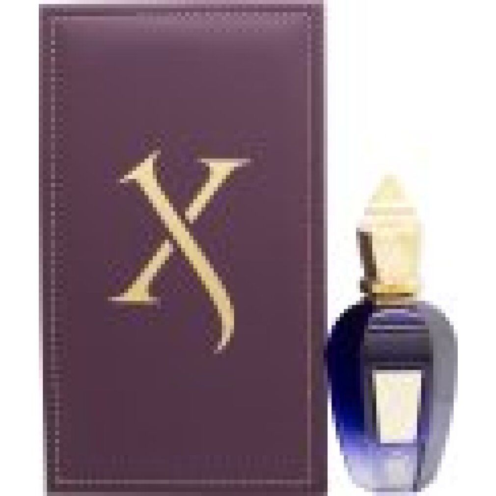 Parfumflasche und Schachtel. Schachtel mit goldenem X-Logo. Flasche mit goldfarbenem Verschluss. Goldfarbene Schriftzüge: XERJOFF.