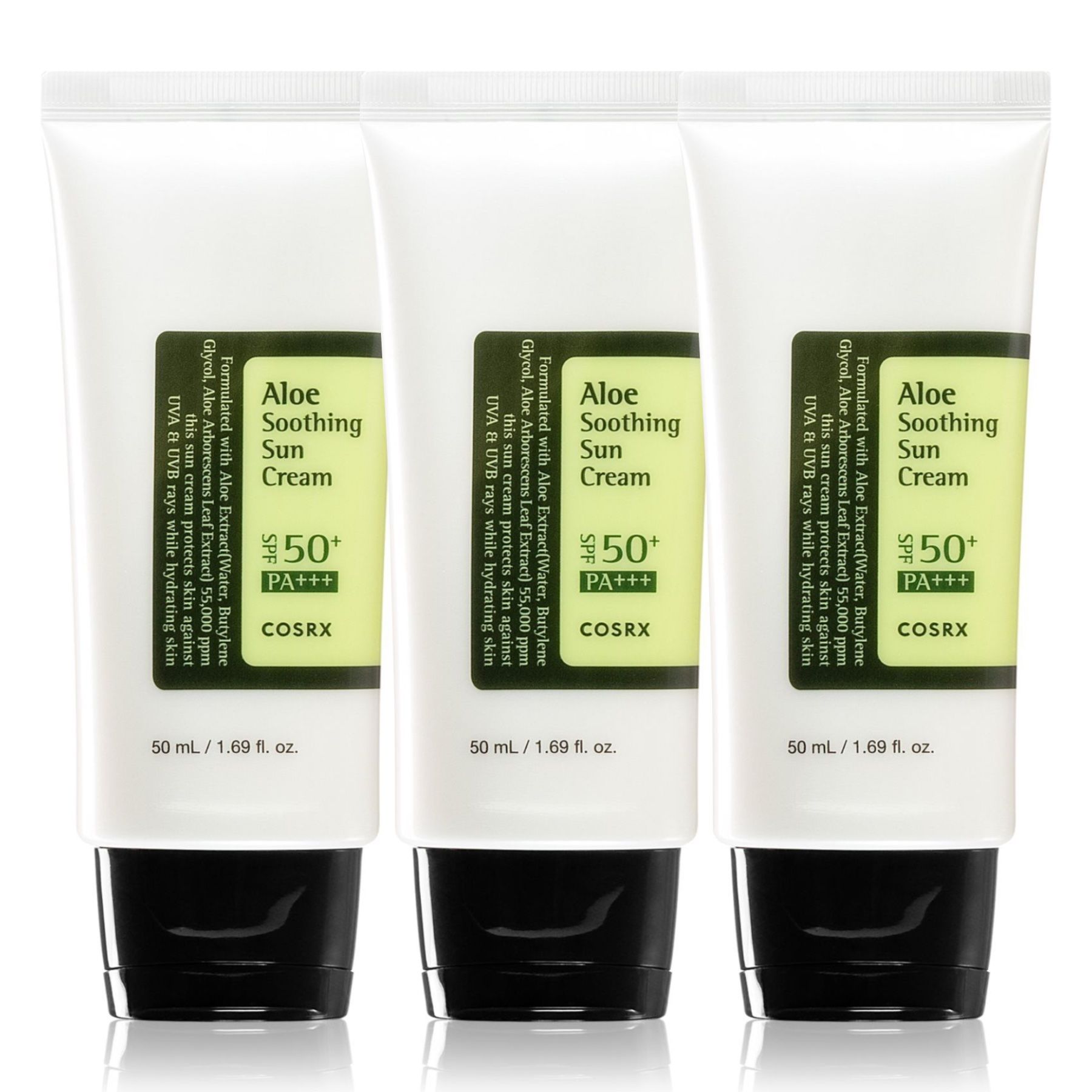 Drei Tuben COSRX Aloe Soothing Sun Cream SPF 50+. Weiße Tuben mit schwarzem Deckel und grünen Etiketten.