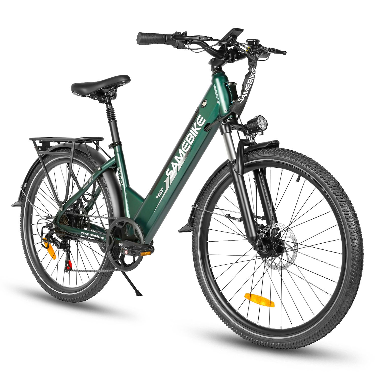 Grünes E-Bike. Marke SAMEBIKE. Schwarze Reifen, Gepäckträger, Scheinwerfer. 36V 15Ah Batterie.