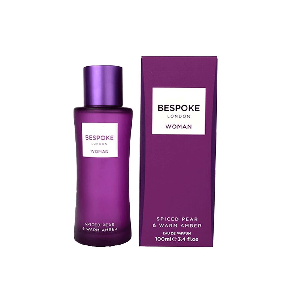 Violette Flasche und Schachtel. Aufkleber mit Text. Flasche und Schachtel stehen nebeneinander.