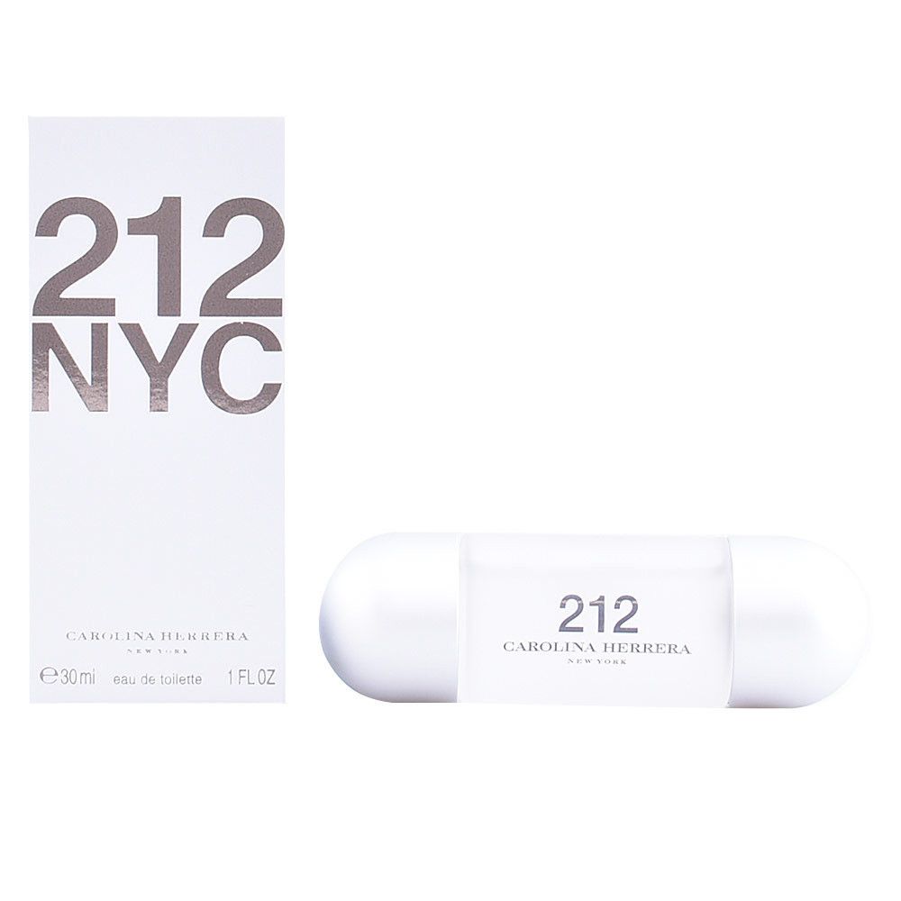 Weißer Karton und Flakon. Auf dem Karton steht "212 NYC". Flakon in Kapselform mit "212" Schriftzug. "Carolina Herrera" ist sichtbar.
