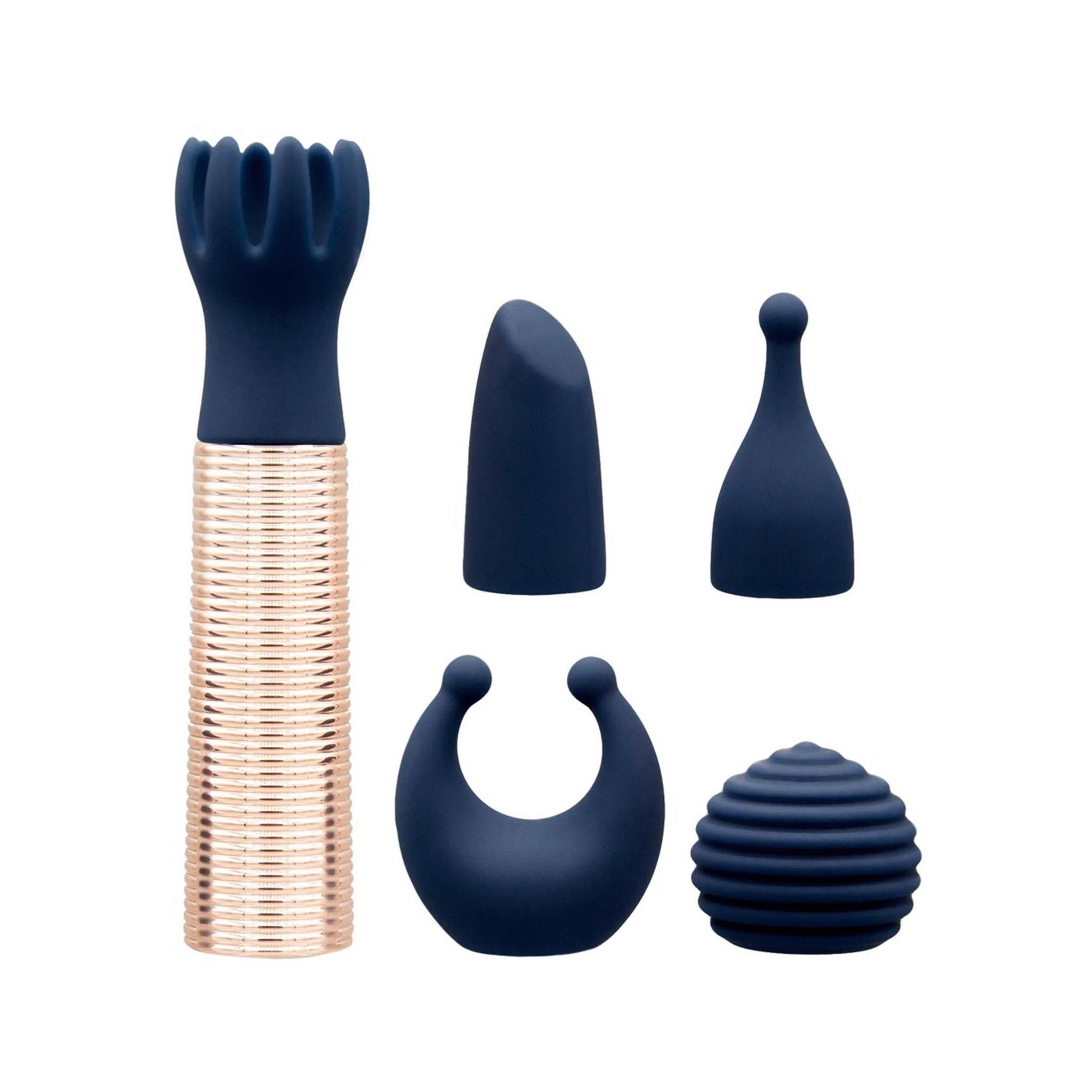 Minivibrator mit 5 Aufsätzen. Basis mit geriffelter, roségoldener Oberfläche. Aufsätze: 1 mit Noppen, 1 konisch, 1 rund, 1 mit zwei Kugeln, 1 mit Fingern.