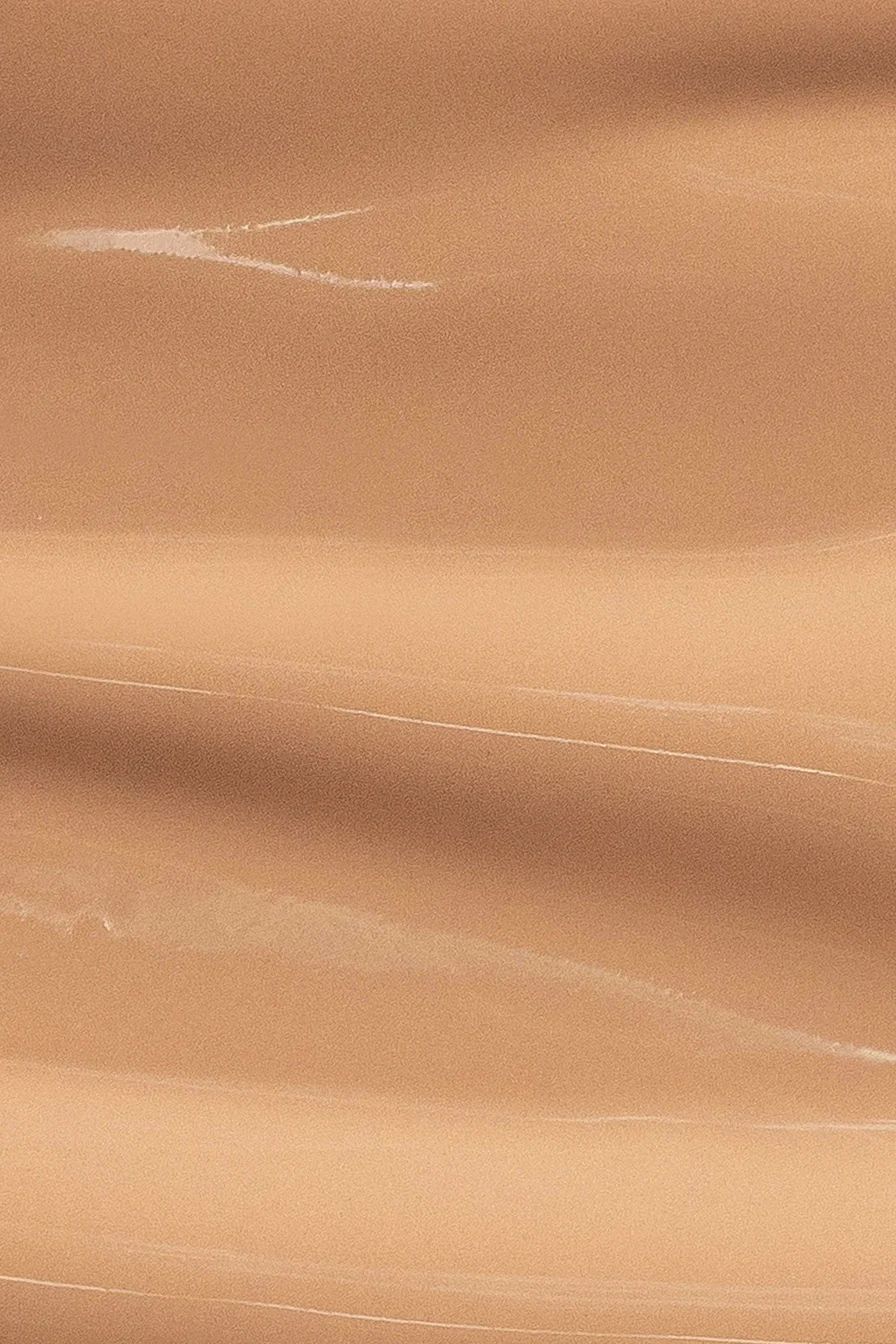 hanusch.cosmetics Luminous Foundation 05